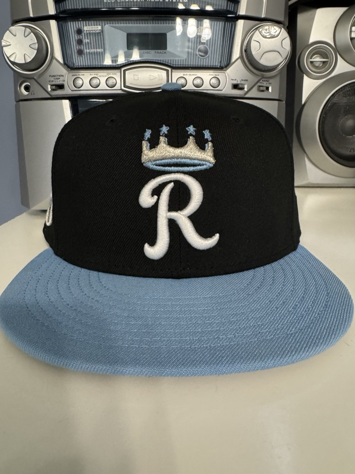 Kansas City Royals 7 5/8 fitted new era black/powder blue new