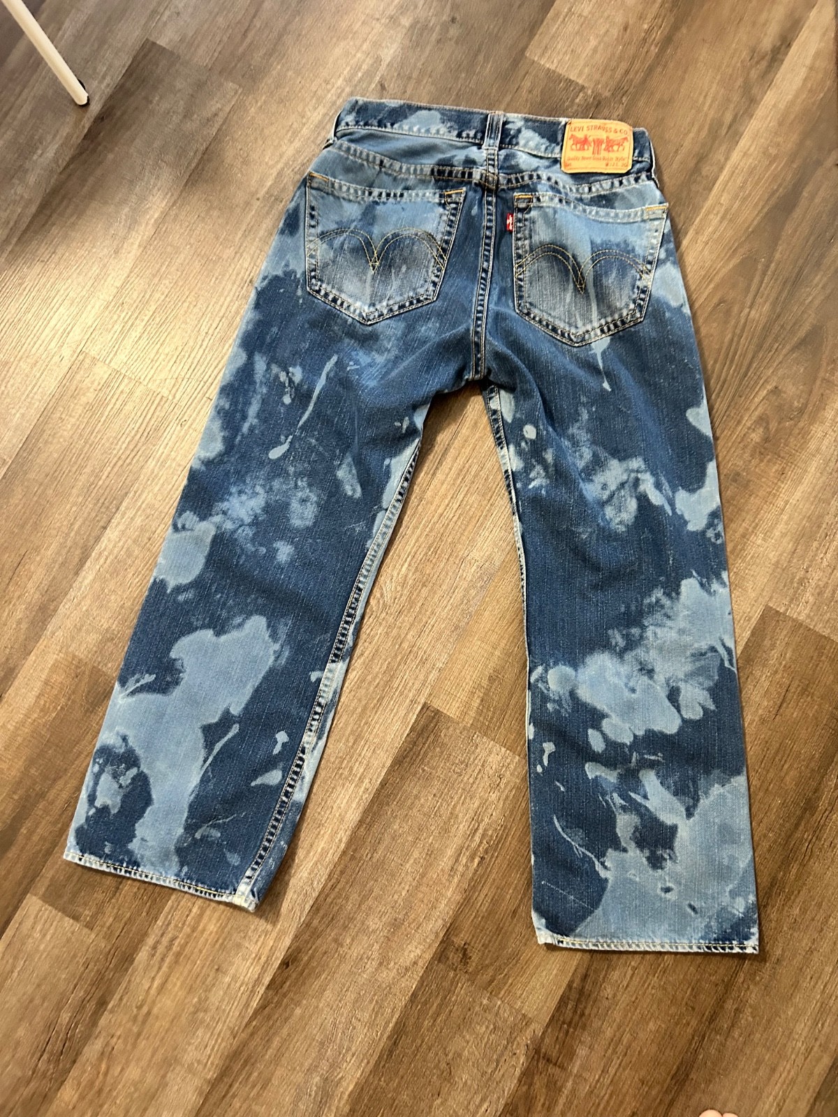 Levi’s Type 1 Real Loose EUC vintage blue bleach splatter low rise jeans 32 30