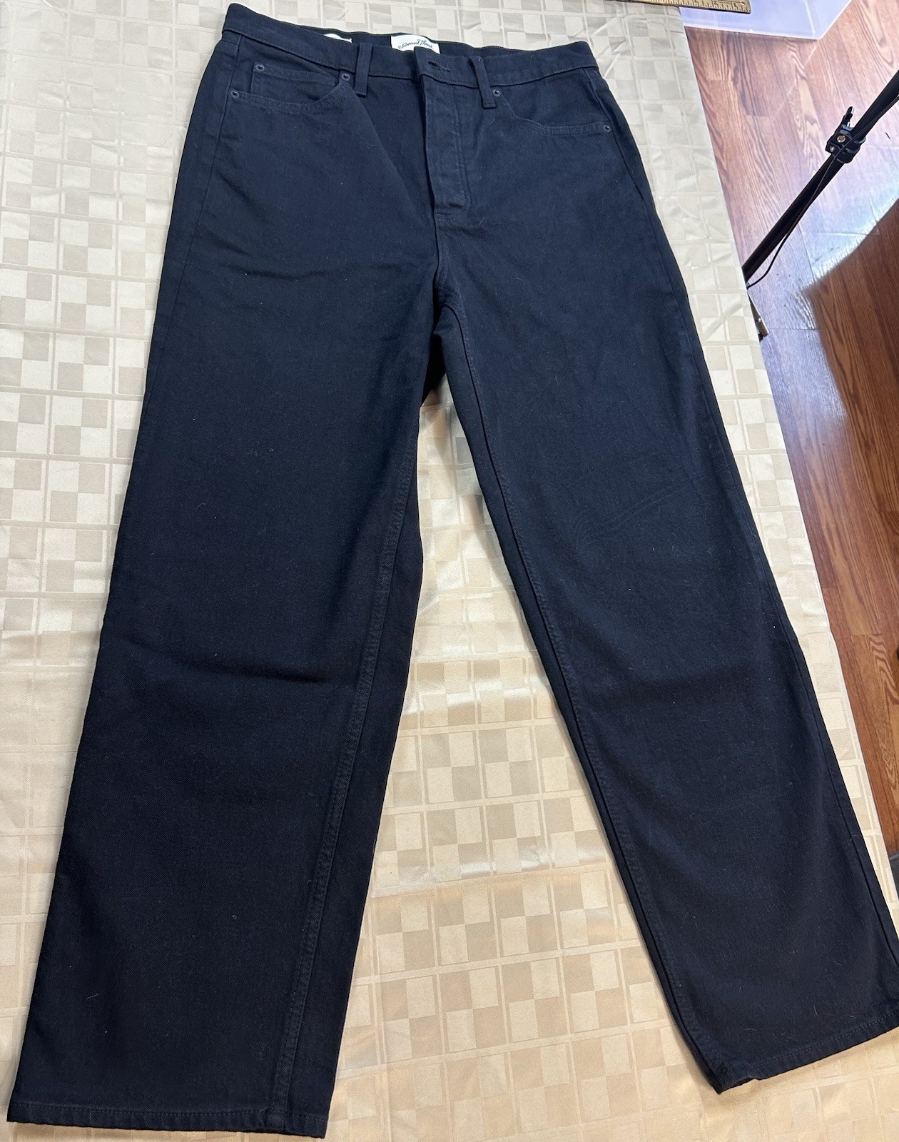 Universal Threads | W10 | Black | Highest Rise Straight Leg Denim