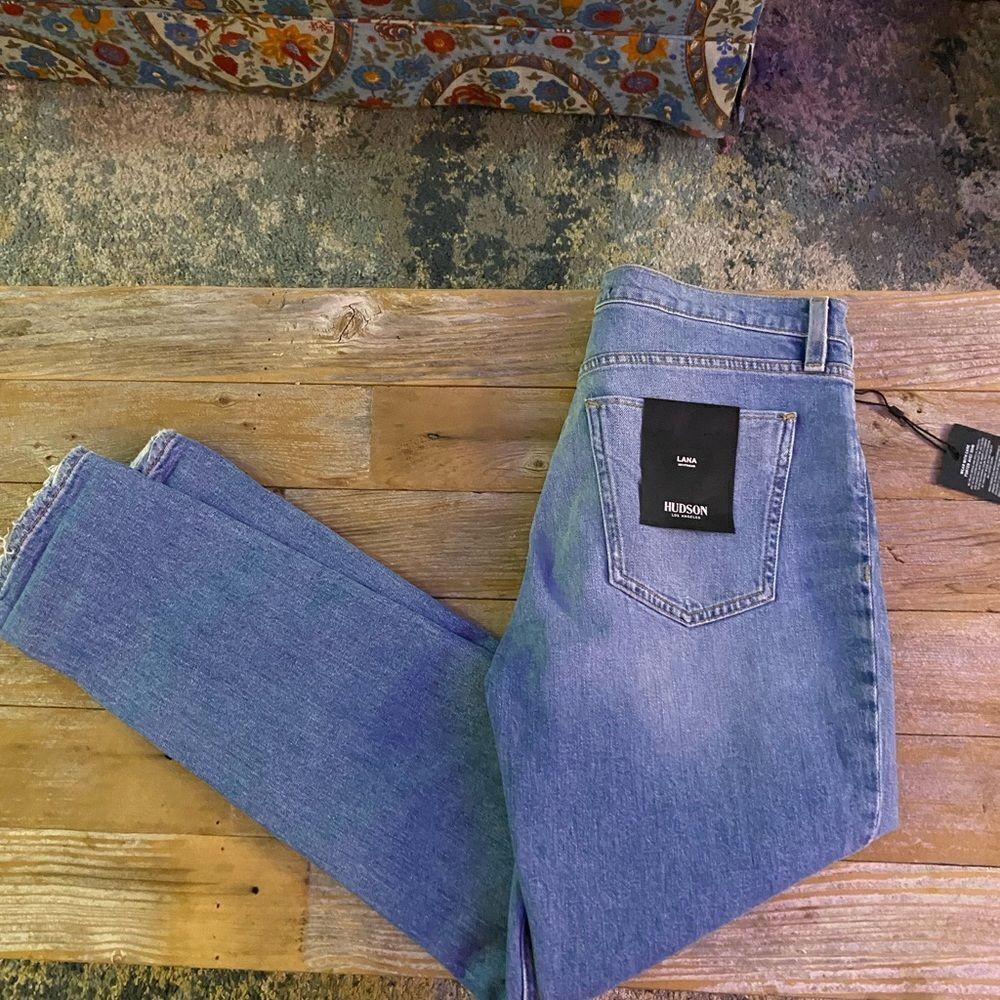 NWT Hudson Lana Boyfriend Jeans 28” waist