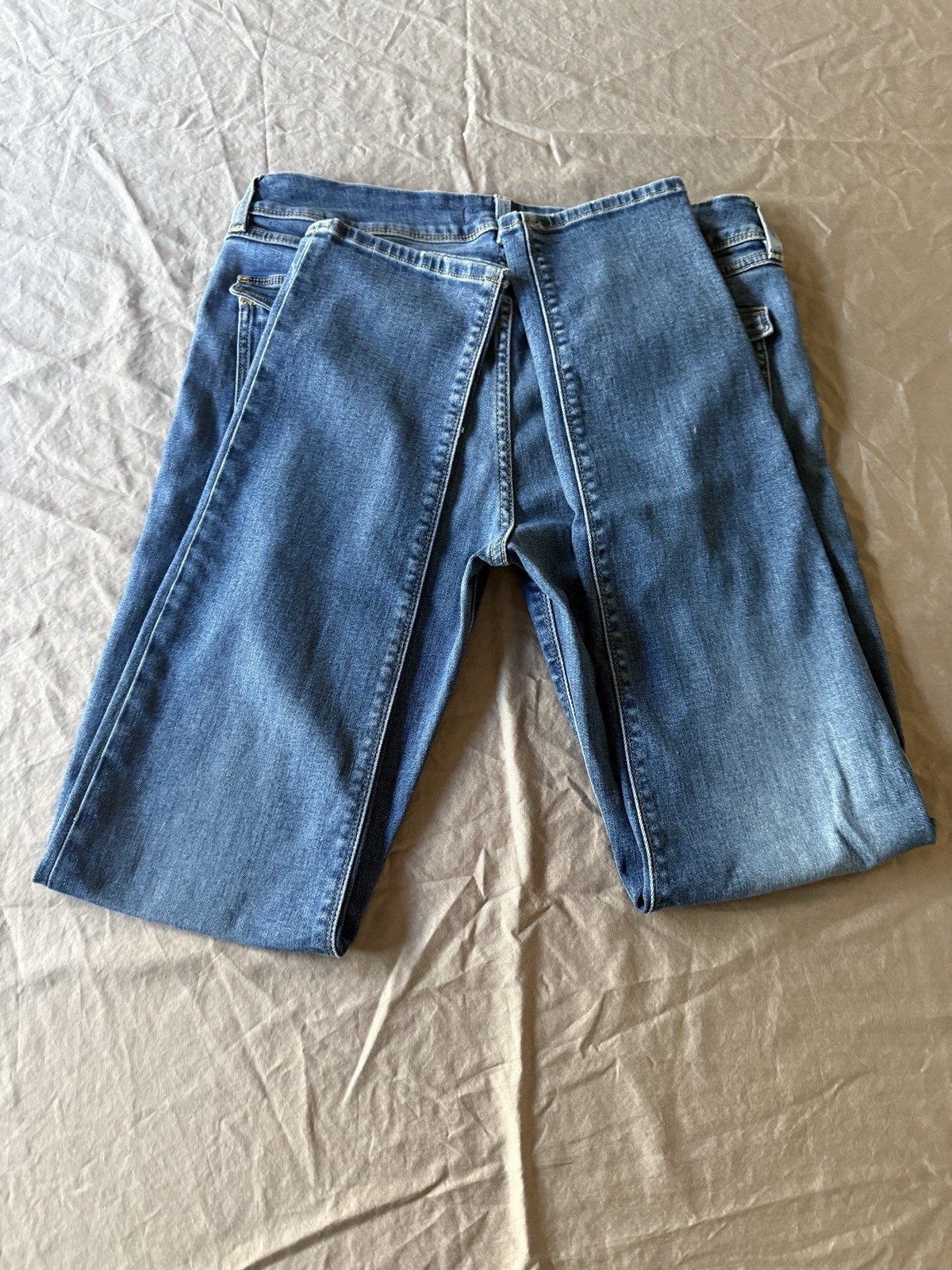 Hudson Women’s Skinny Jeans Medium Wash Blue Denim Mid Rise Stretch 5-Pocket