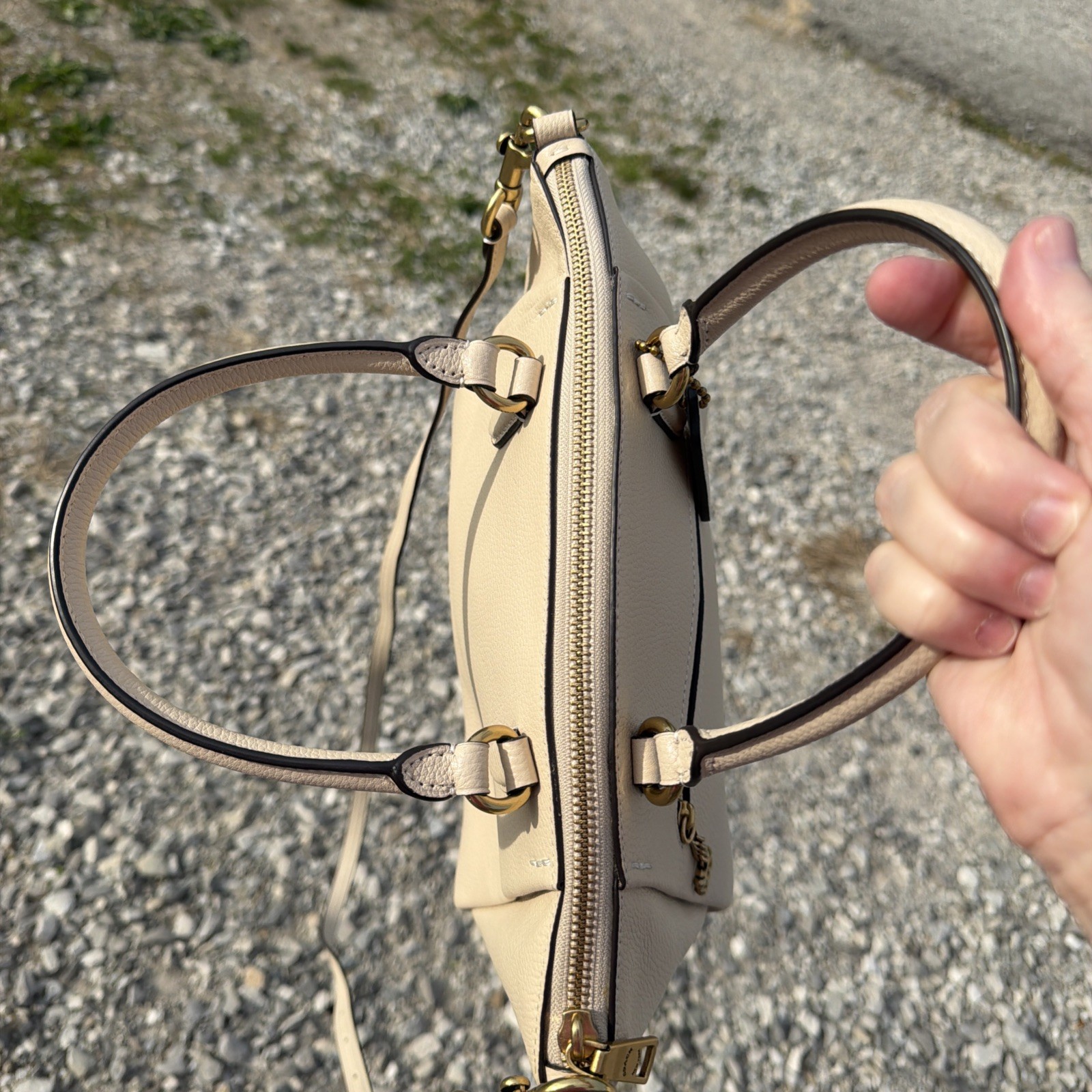 COACH ELISE Ivory Pebbles LEATHER CROSSBODY 79316 SATCHEL CONVERTIBLE