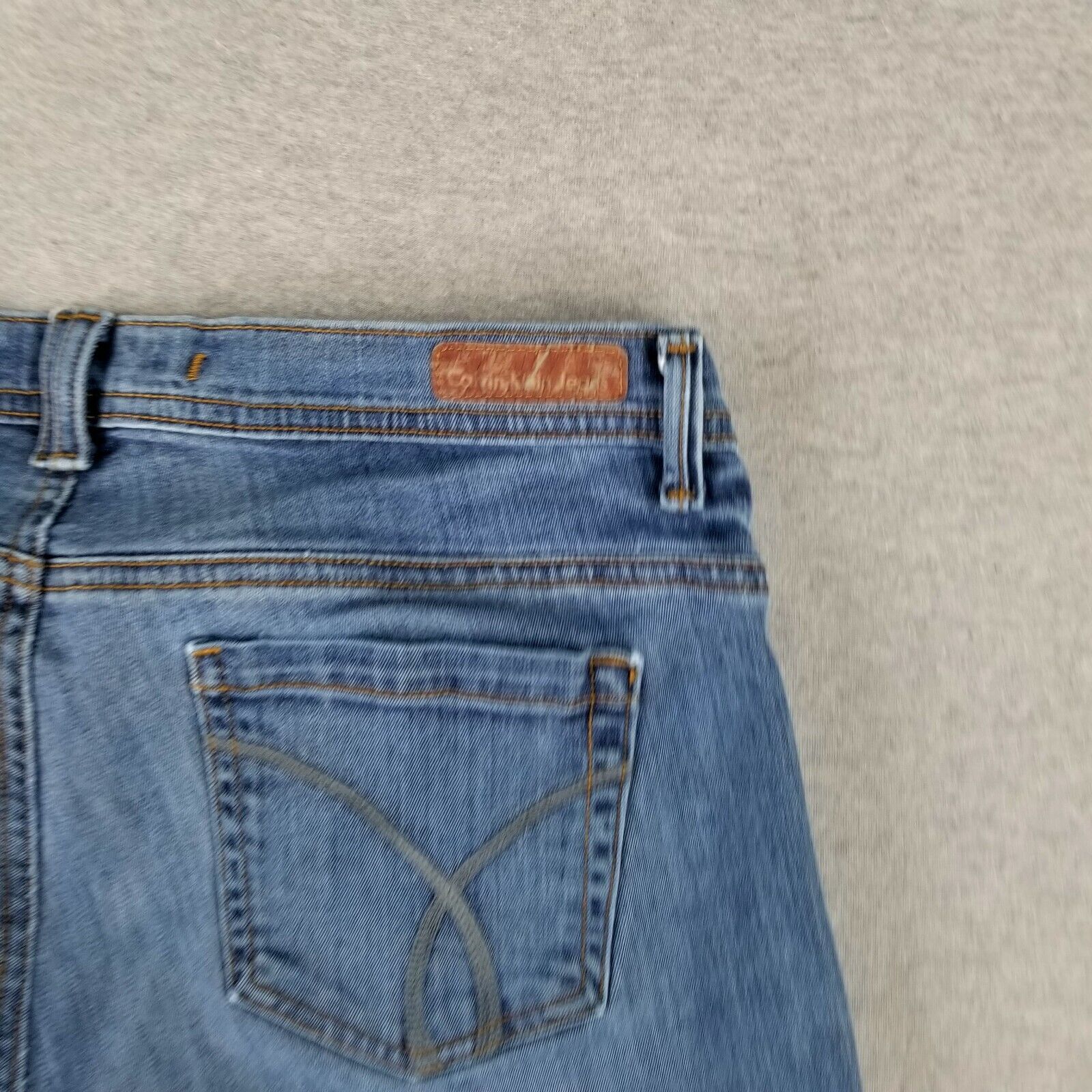 Calvin Klein Size 32/14 Skinny Crop Jeans Vintage Quality Thick Stretch Denim