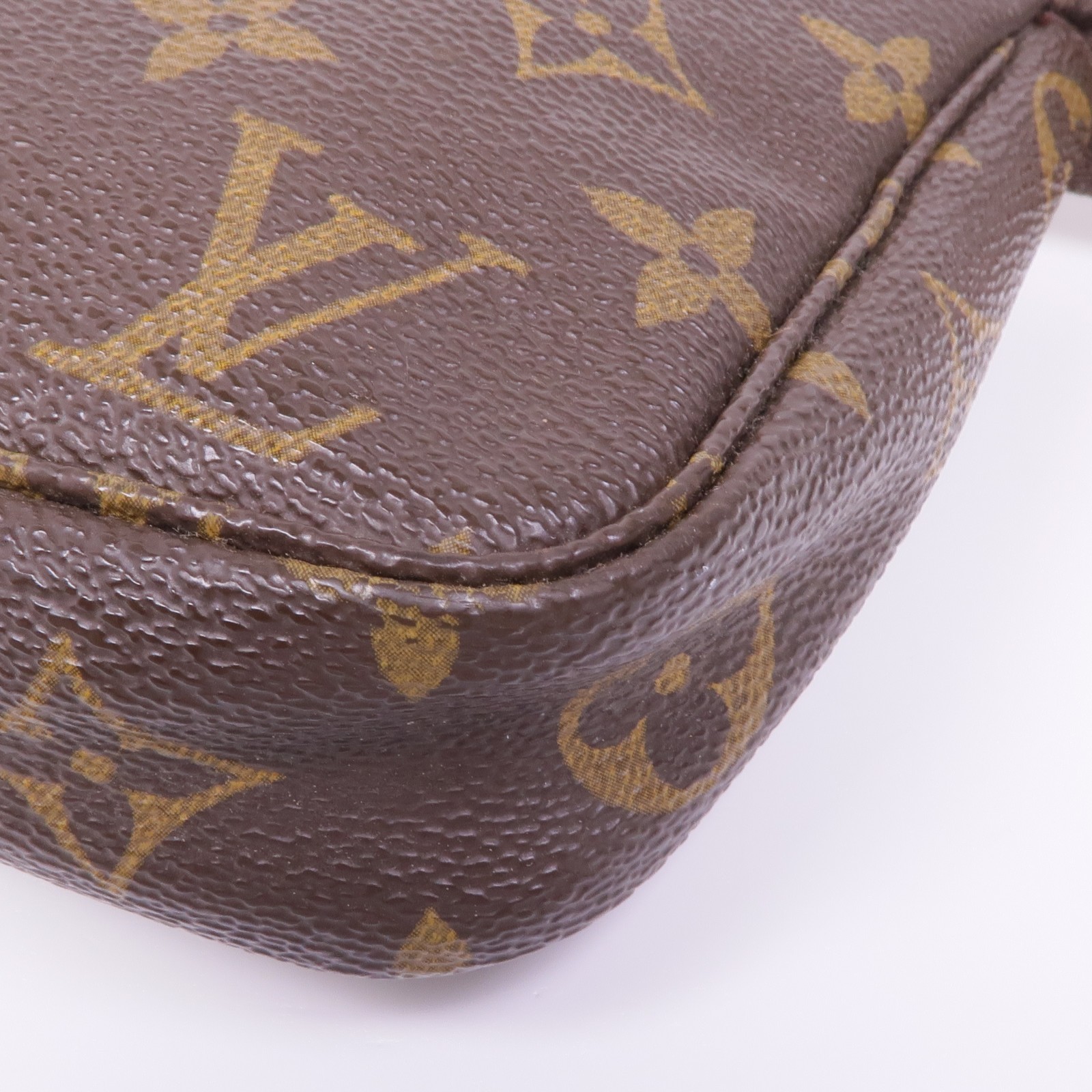 LOUIS VUITTON LV GHW Pochette Accessoires Pouch Handbag M51980 Monogram Brown