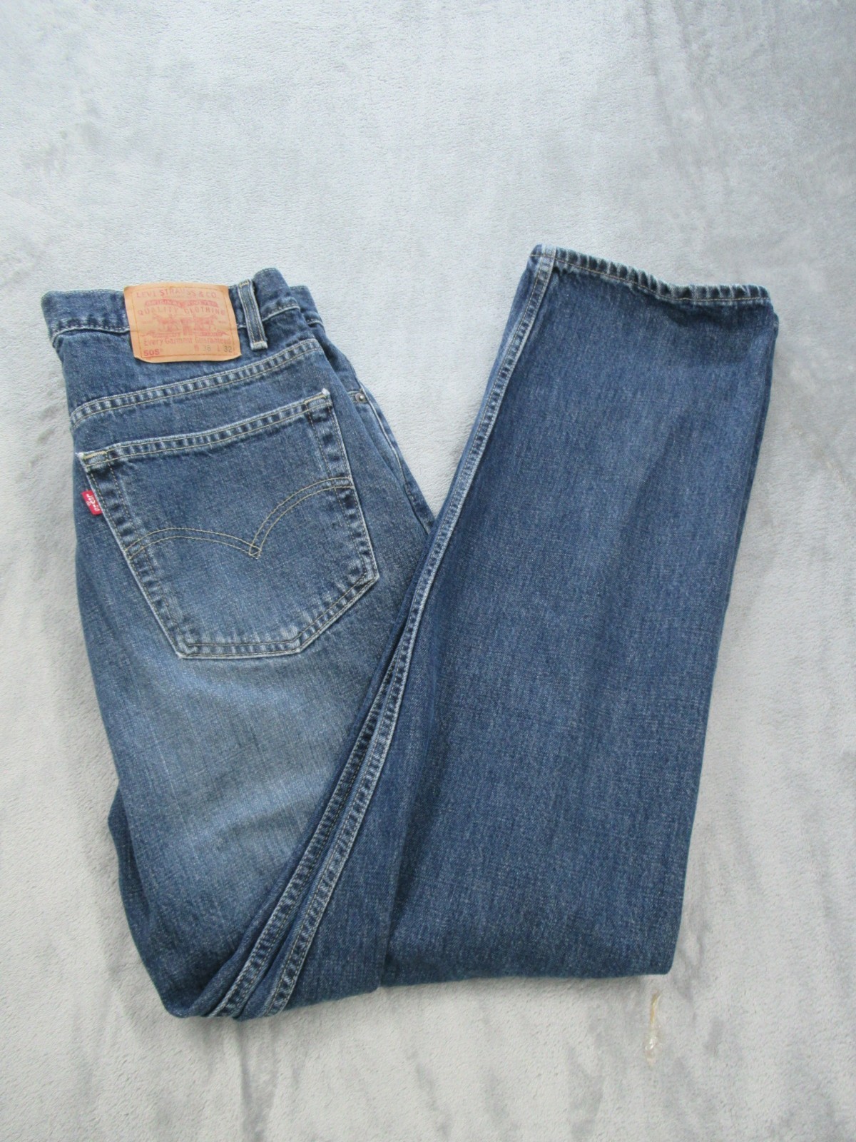 Vtg Levis 505 Jeans Mens 38×32 (Fits 34×31) Straight Leg Blue Fly Zipper