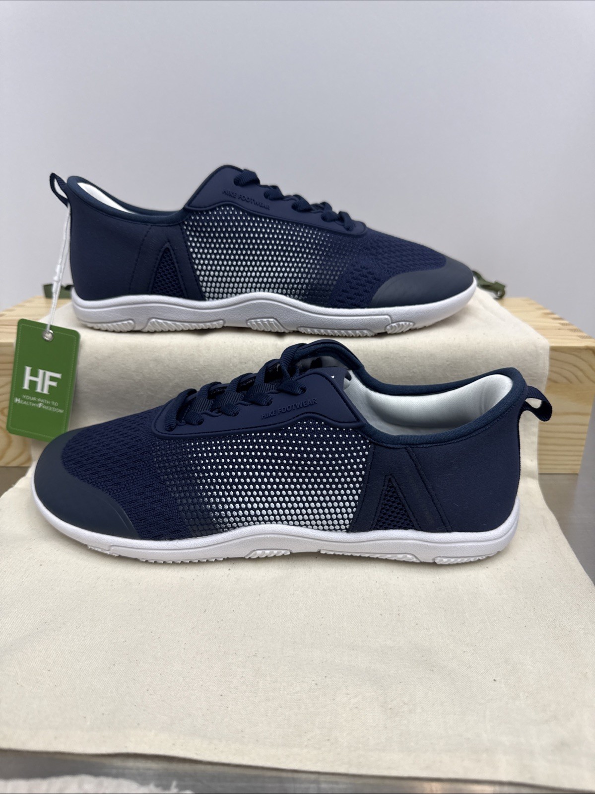 NWT HIKE Footwear HF Stride Barefoot Unisex Sneakers EU41 W10-10.5 M8-8.5