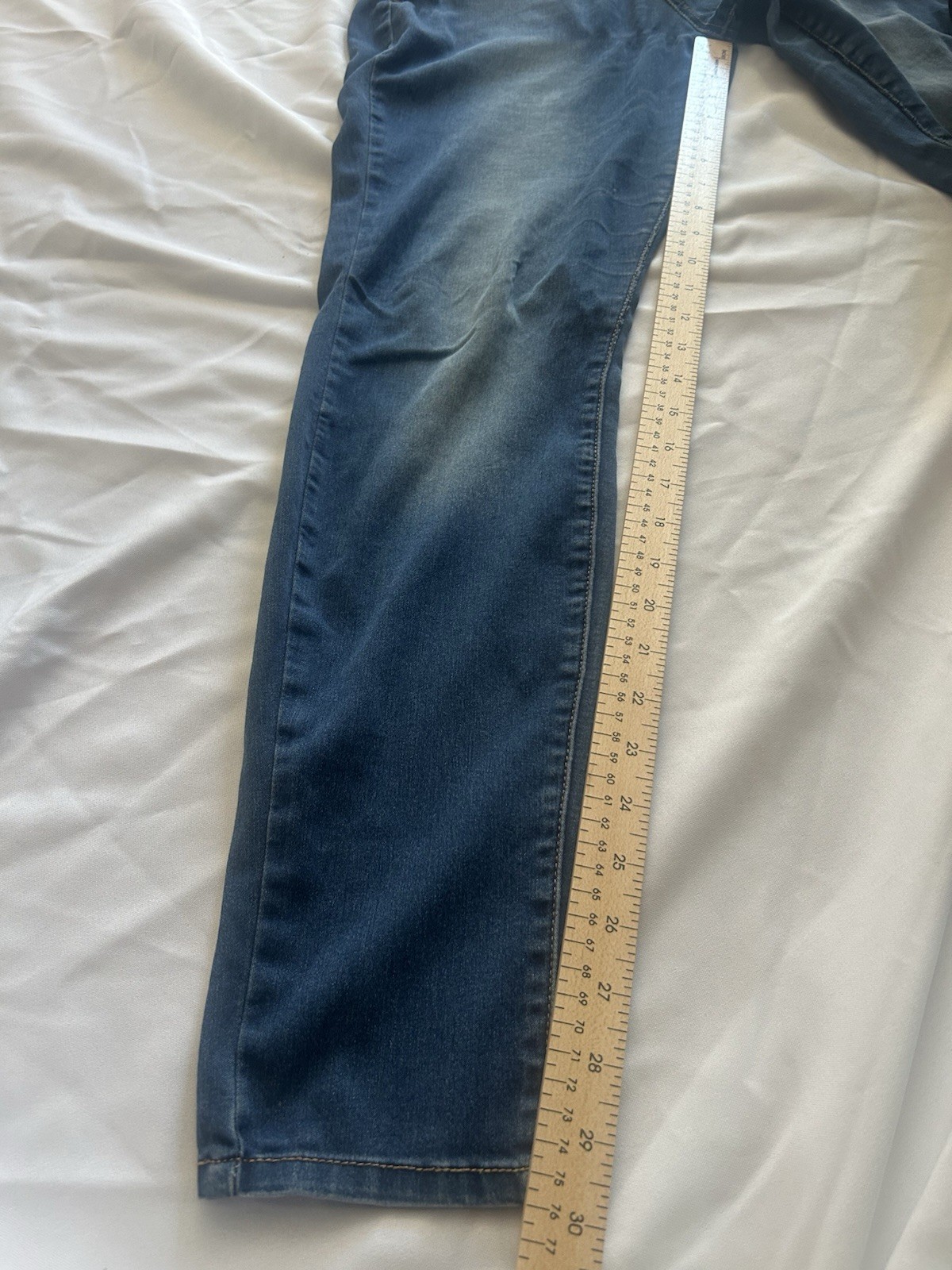 Mudd Women’s Juniors Blue Denim Jegging Jeans Slim Fit Stretch Medium Wash