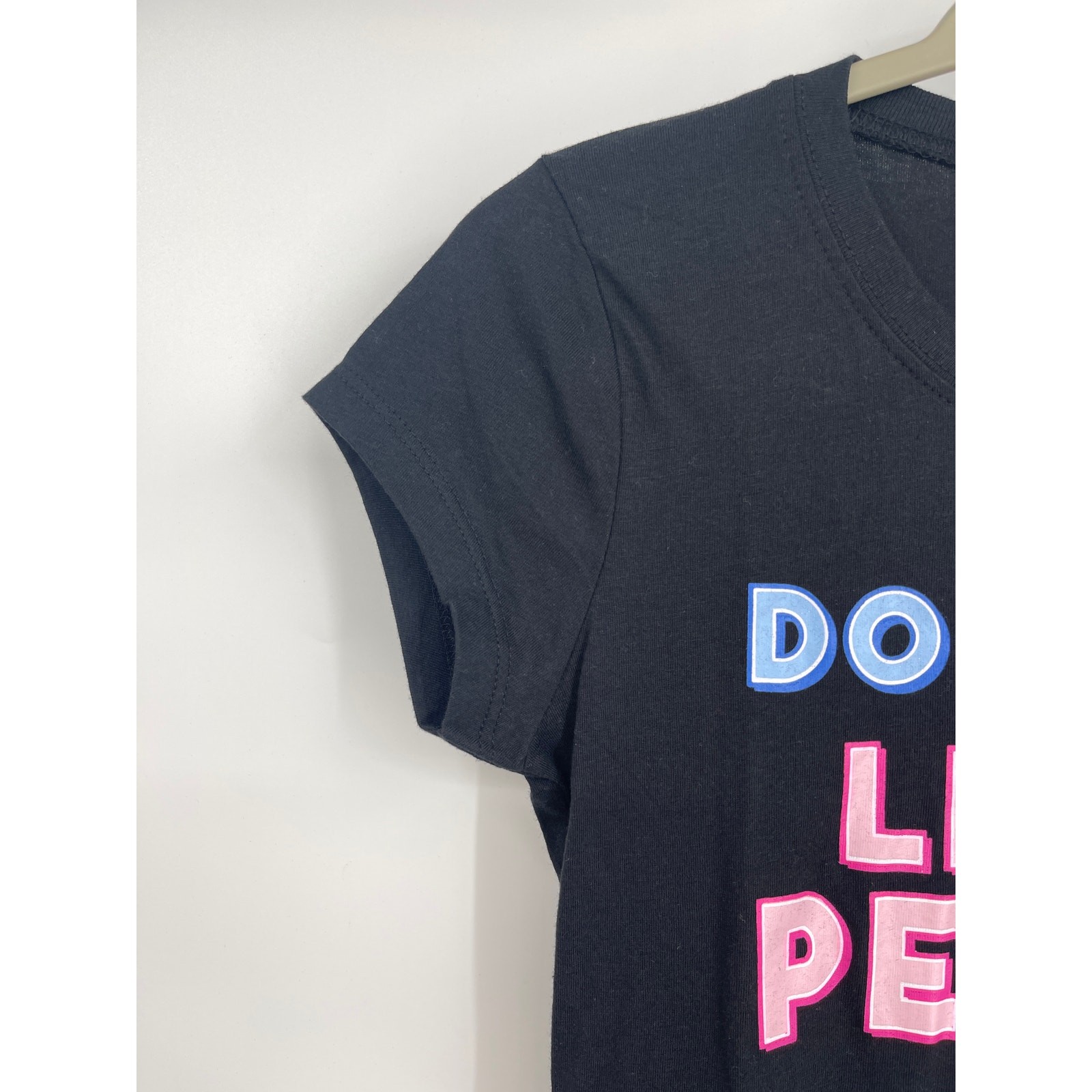 Wound Up Womens Juniors Black TShirt Do I Look Like A People Person Graphic Tee