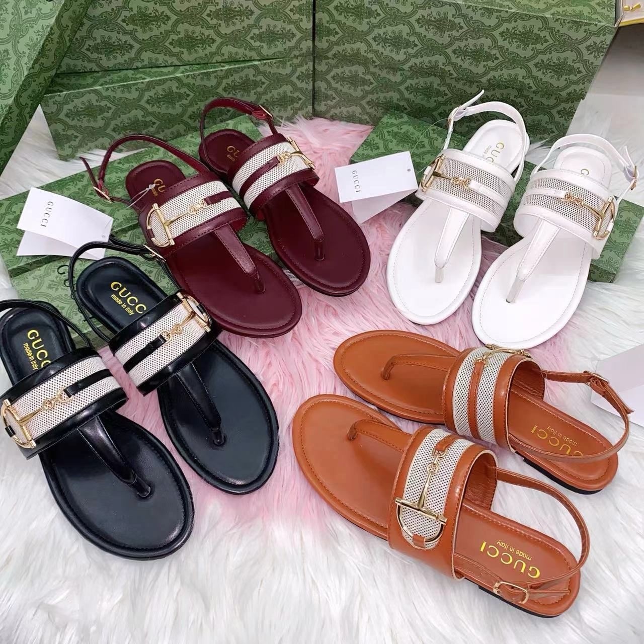 Gucci Women’s Leather Thong Flat Sandals Buckle Ankle Strap Logo 9.5