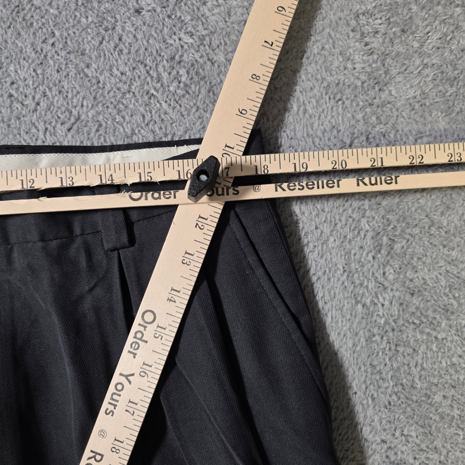 Austin Reed Mens 38 Dress Pants Charcoal Grey Double Pleated Tencel Blend NWT