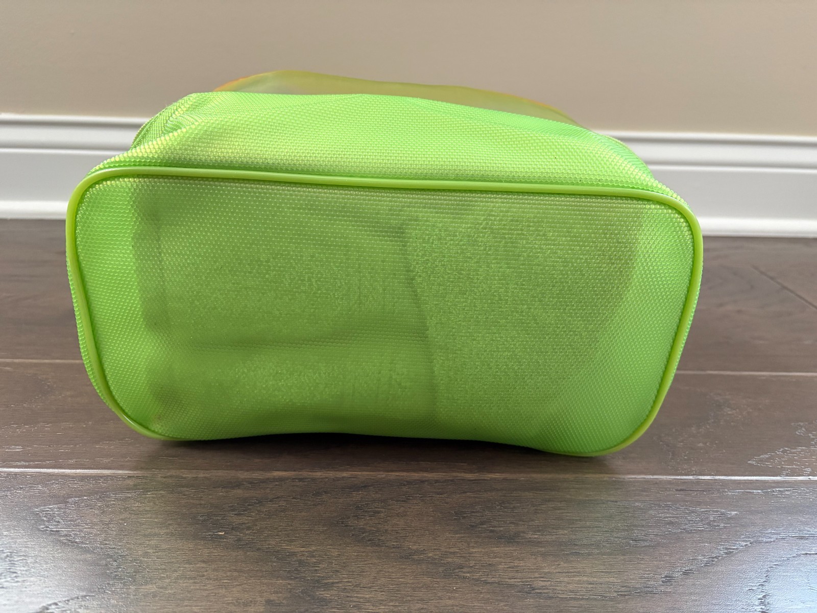 Vintage Dover Kidz Acetate / Polyester / Plastic Beach Bag w/ Zipper Compartment