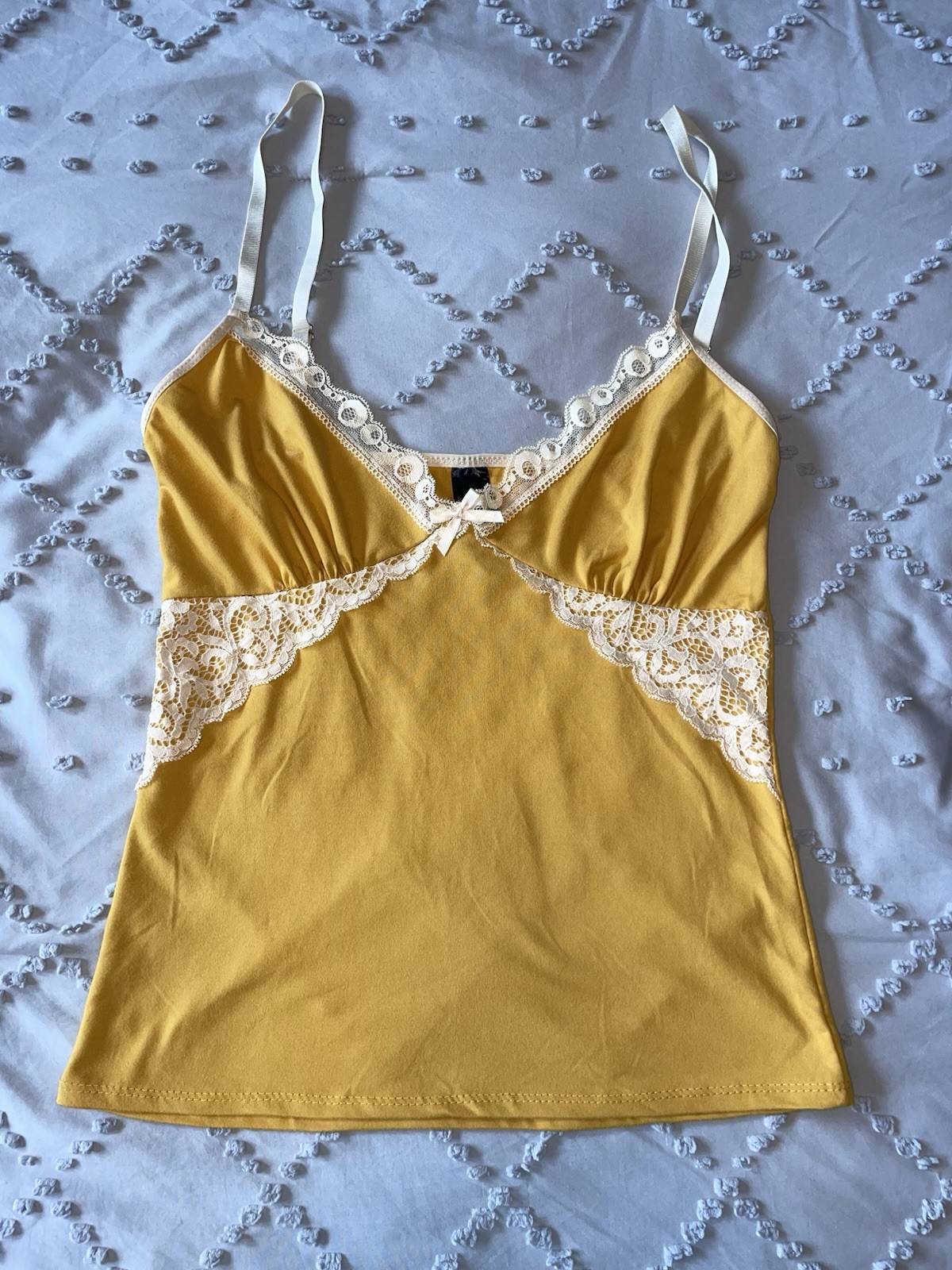 Y2K Yellow Midnight Coco lace cami women’s size small
