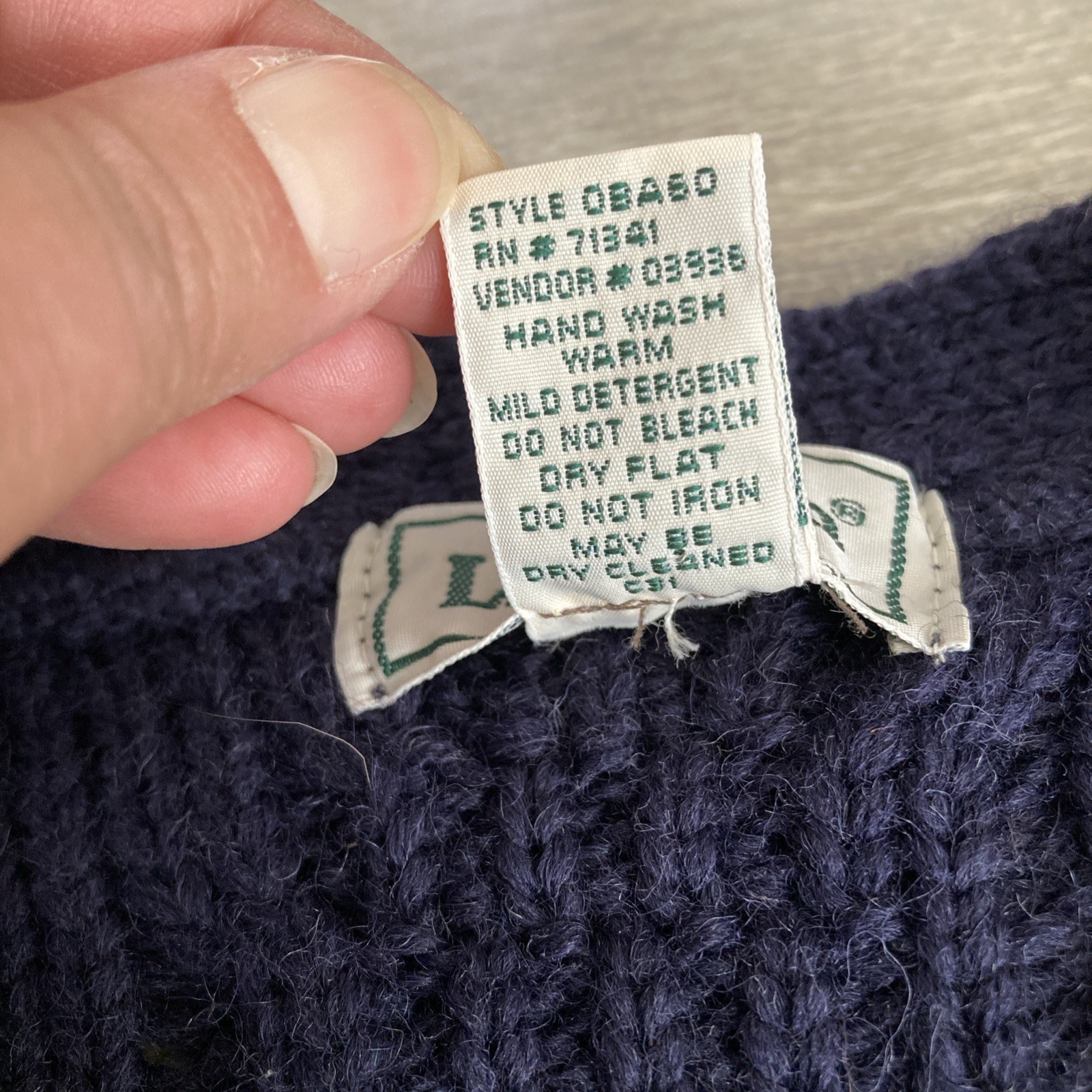 Vintage LL Bean Fisherman Sweater Cardigan Mens L Navy Cable Knit Wool Ireland
