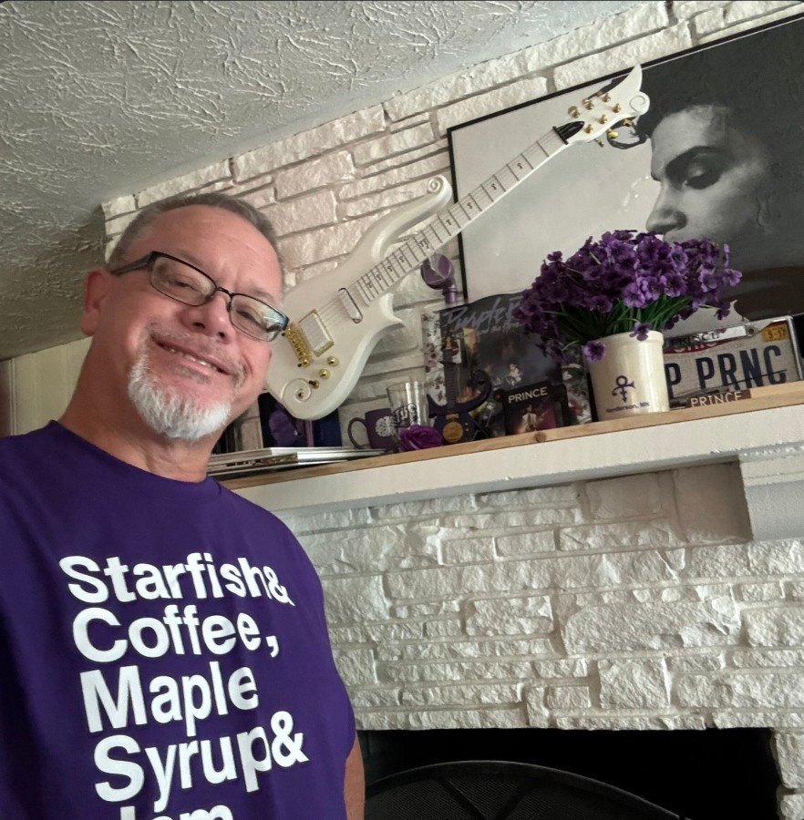 Starfish and Coffee T-Shirt with Susannah Melvoin Signature – Official Store