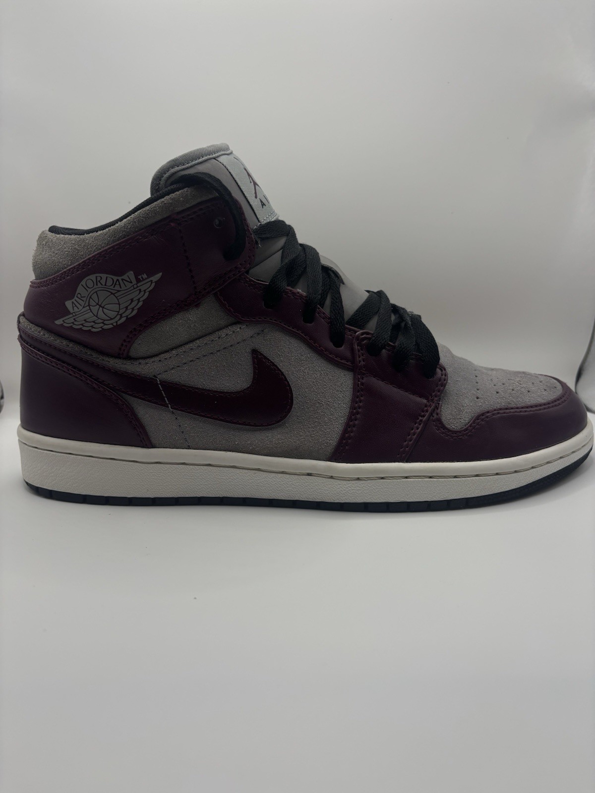 Air Jordan 1 Phat Bordeaux, Men’s Size 9.5, 364770-605