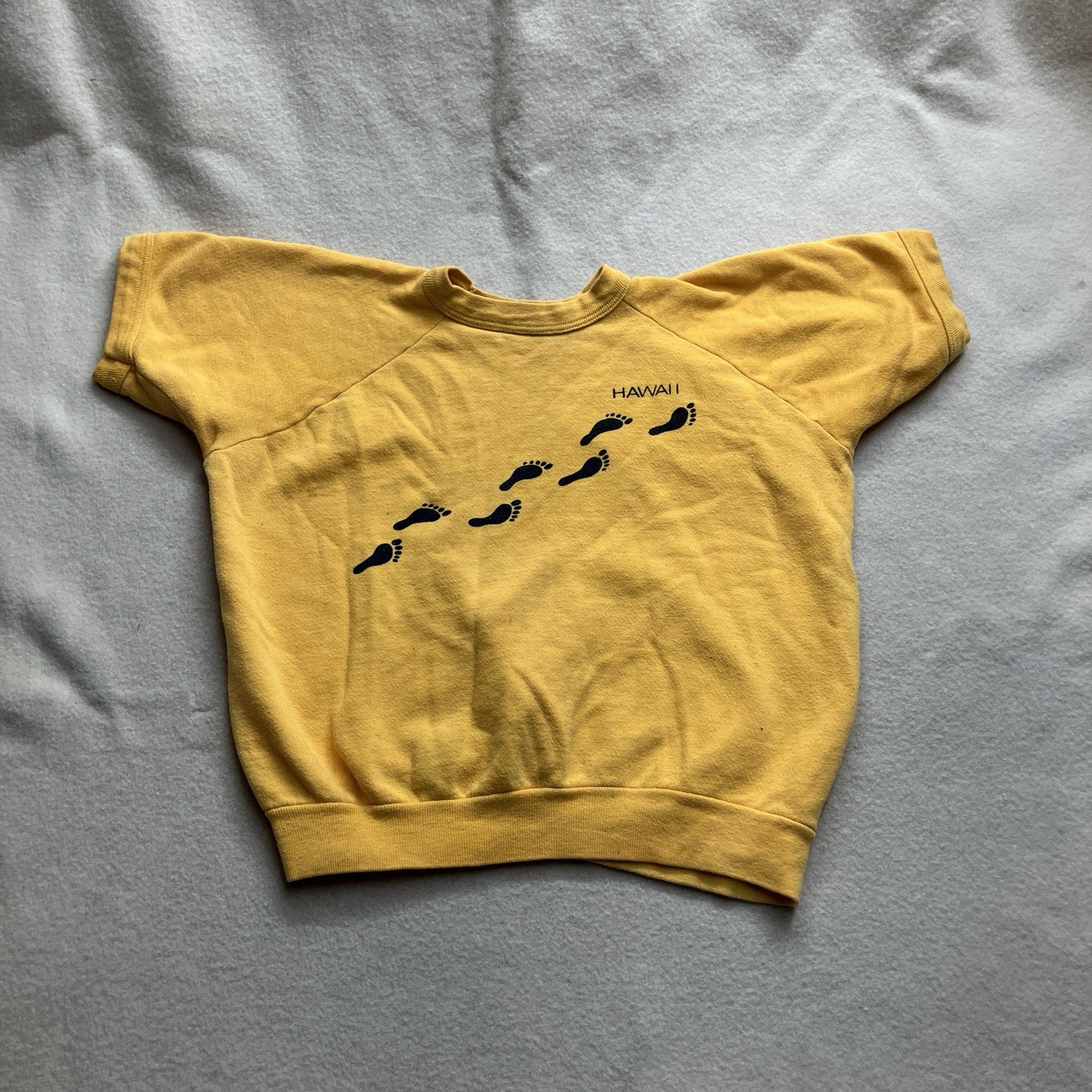 70’s Hawaii Vintage Cotton Sweatshirt Short Sleeve Small Boxy Hang Ten