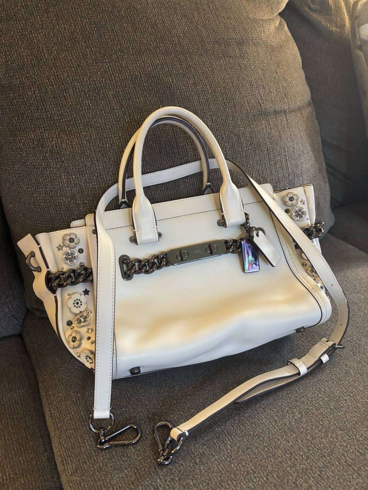 Coach swagger 27 Satchel Off White Leather With Willow Floral Detail
