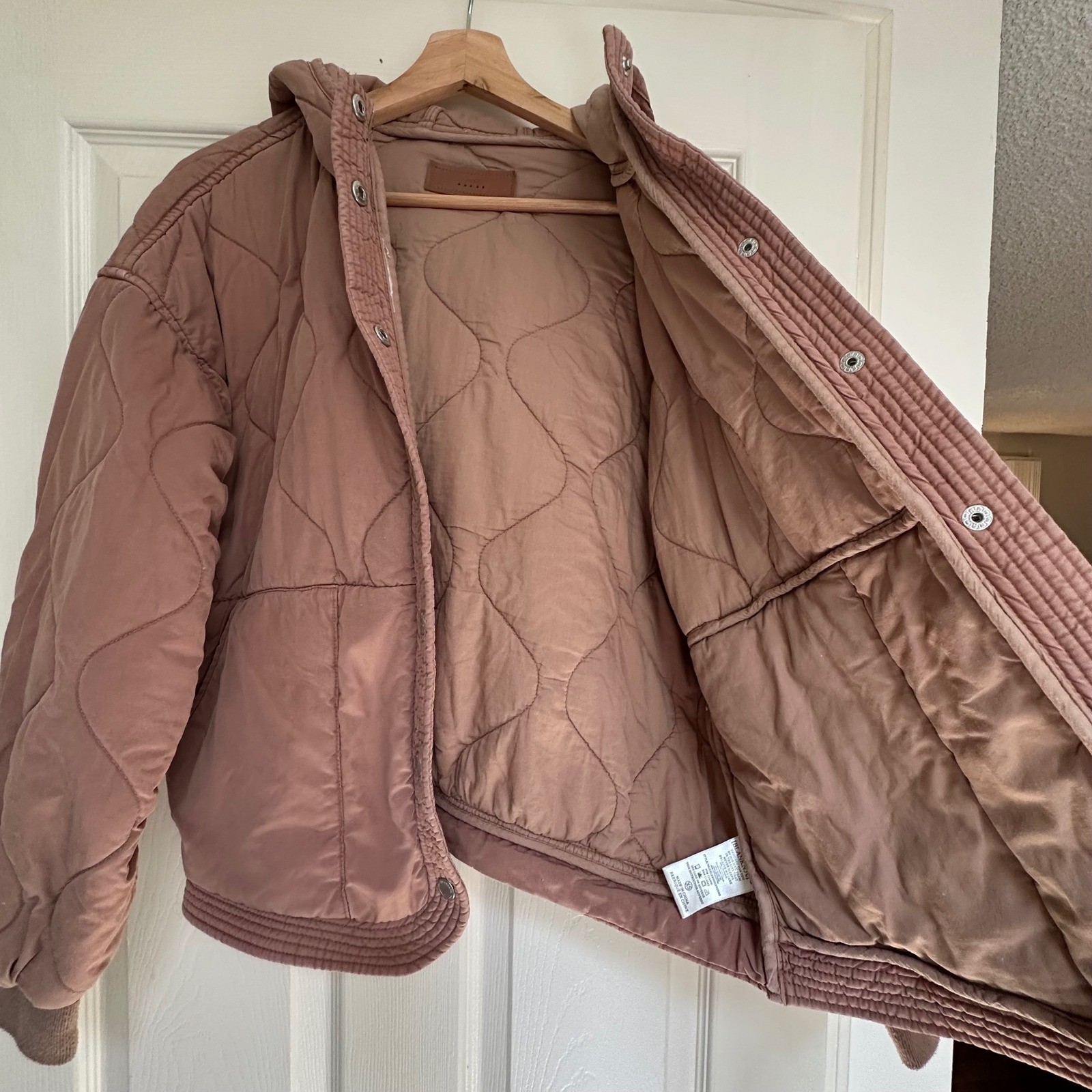 BlankNYC Womens Quilted Hooded Bomber Jacket in Clay Rose Mauve Size XS