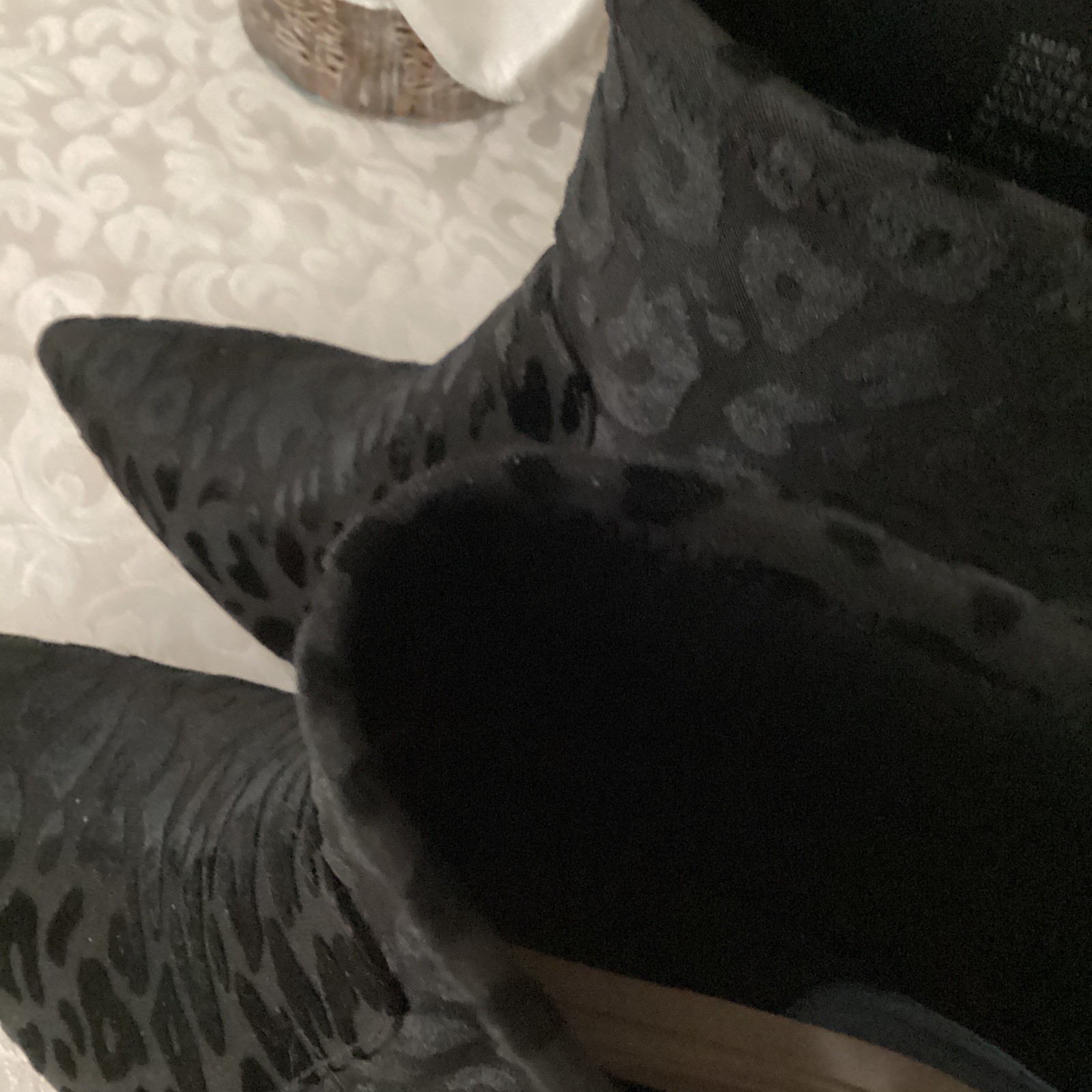 CHARLES by CHARLES DAVID BLKVELVET BOOTS NEW WITHOUT BOX EXCEL CONDITION 7.5