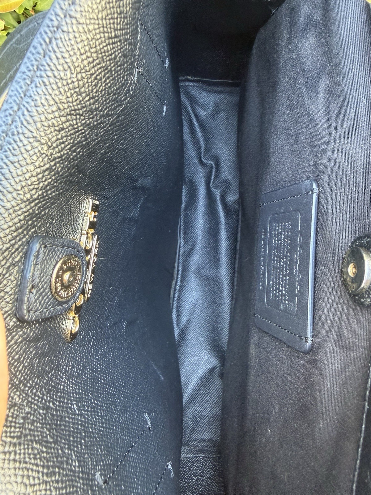 Coach Large Brown/Black Signature Logo City Tote Bag Gold Hardware Zip Closure
