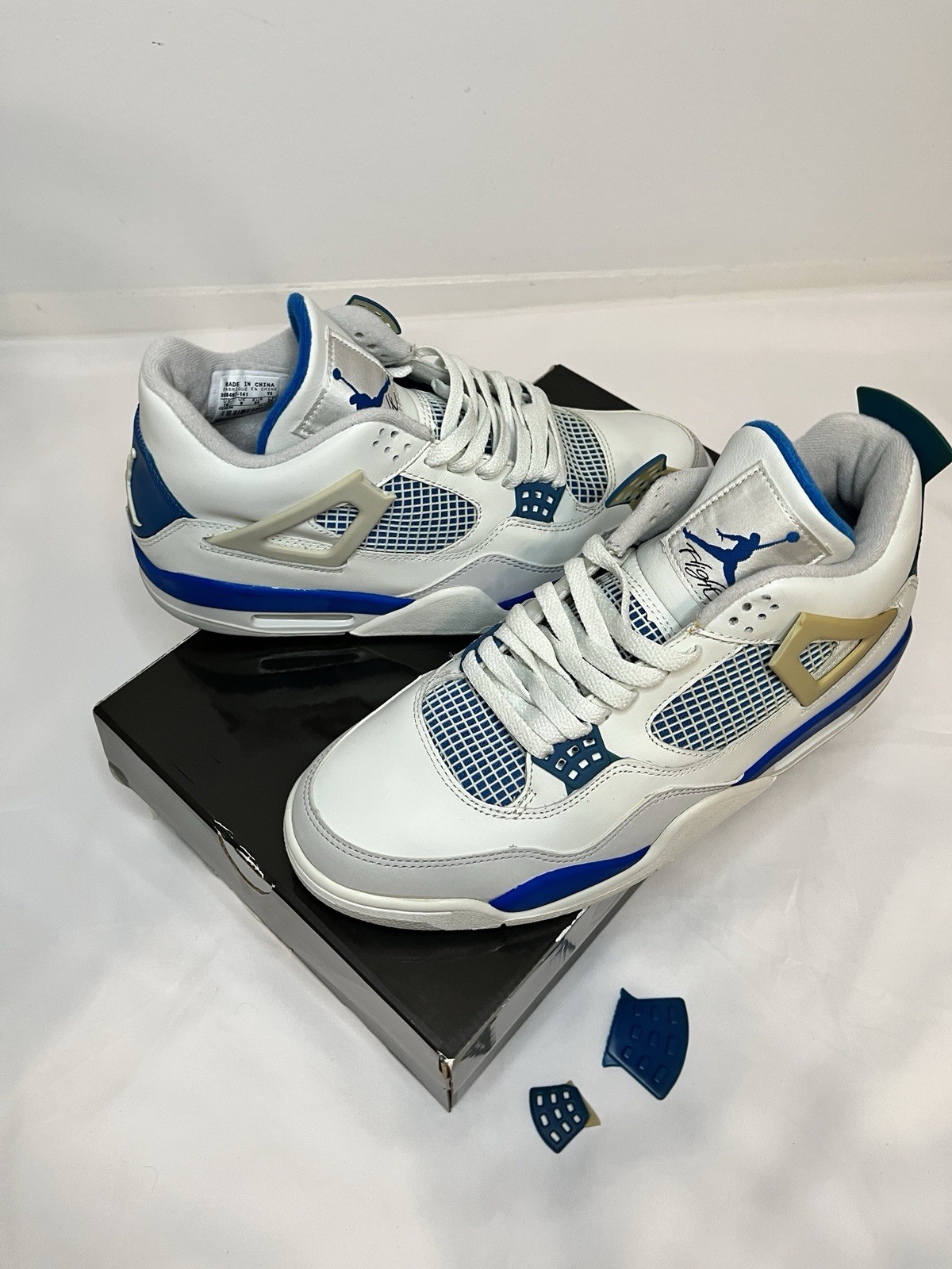 Nike Air Jordan 4 Retro Military Blue 2006 308497-141 DS Unworn — Defects