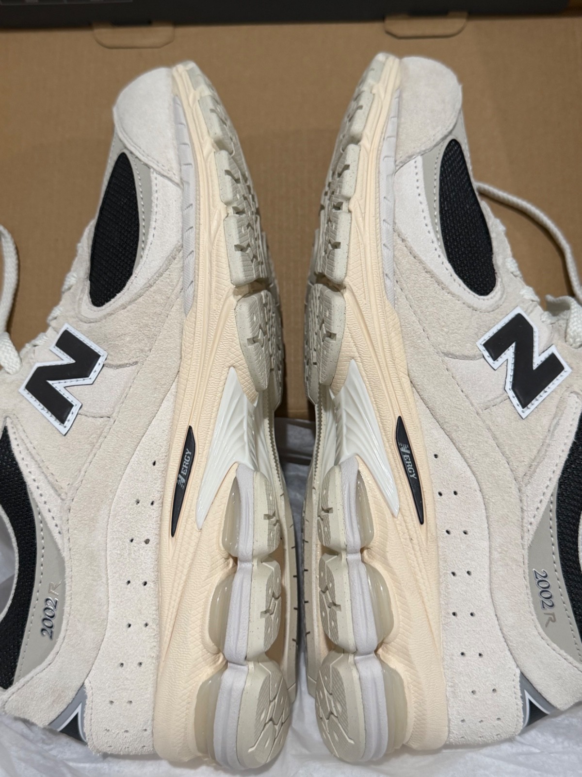 New Balance 2002R (Size 10 Men) Arid Stone/Black Coffee (RARE COLOR)!!!