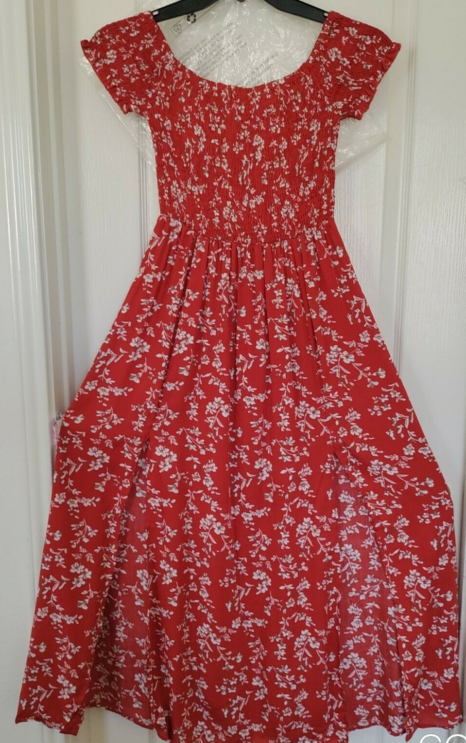 NEW WOMAN KRANDA GATHERED FRONT DRESS SIZE M SLIT FIT ~FLARE Floral 100% Rayon