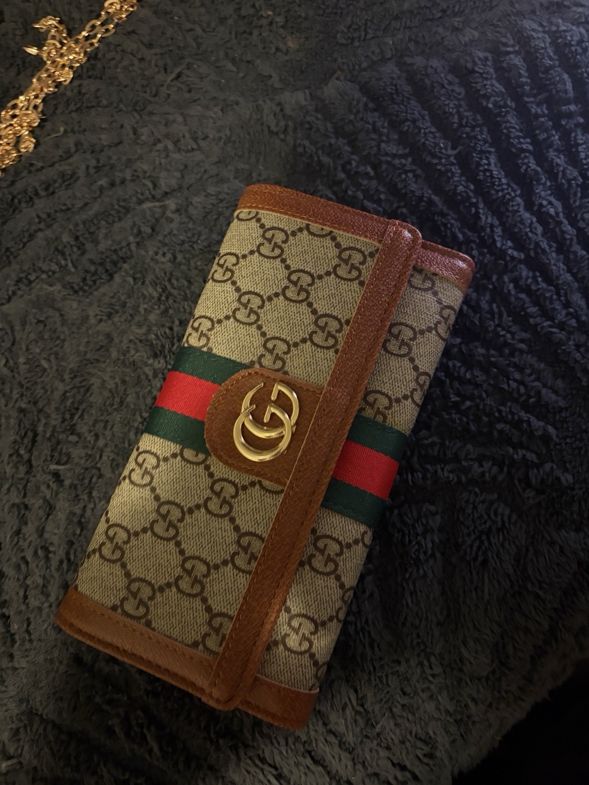 GG Monogram Wallet Crossbody with Gold Chain Used Once Or Twice Excellent Cond