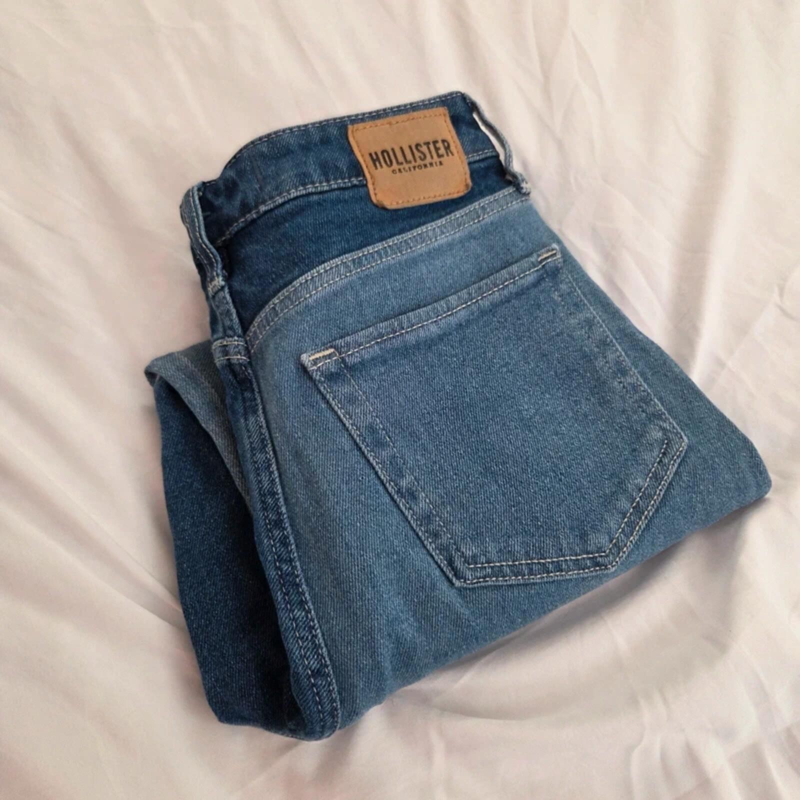 Hollister Patchwork Mom Jeans W26 L25 High Rise Color Block Denim