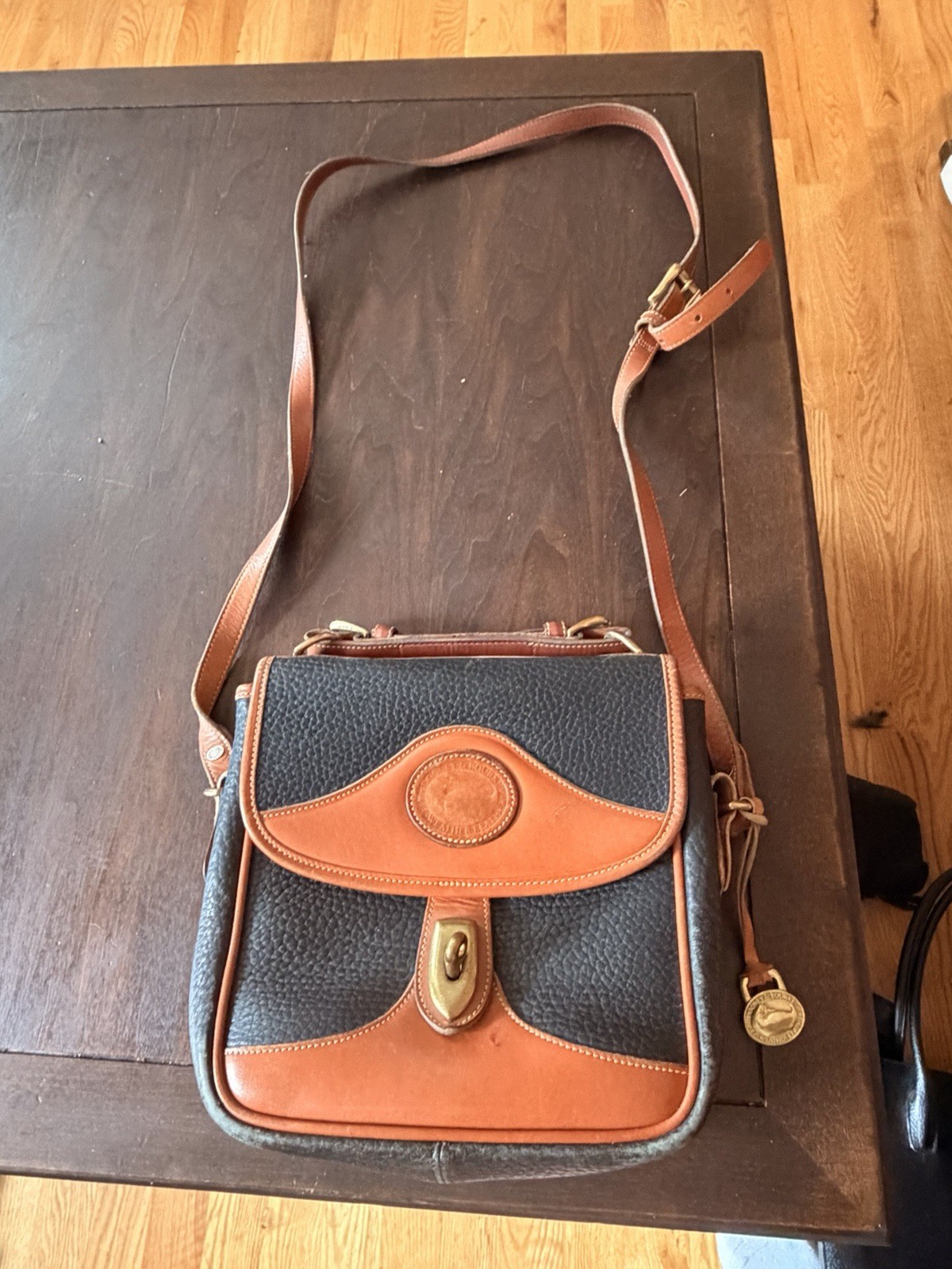 Dooney & Bourke Navy/Brown Crossbody Bag Turn Lock Zip Adjustable Strap