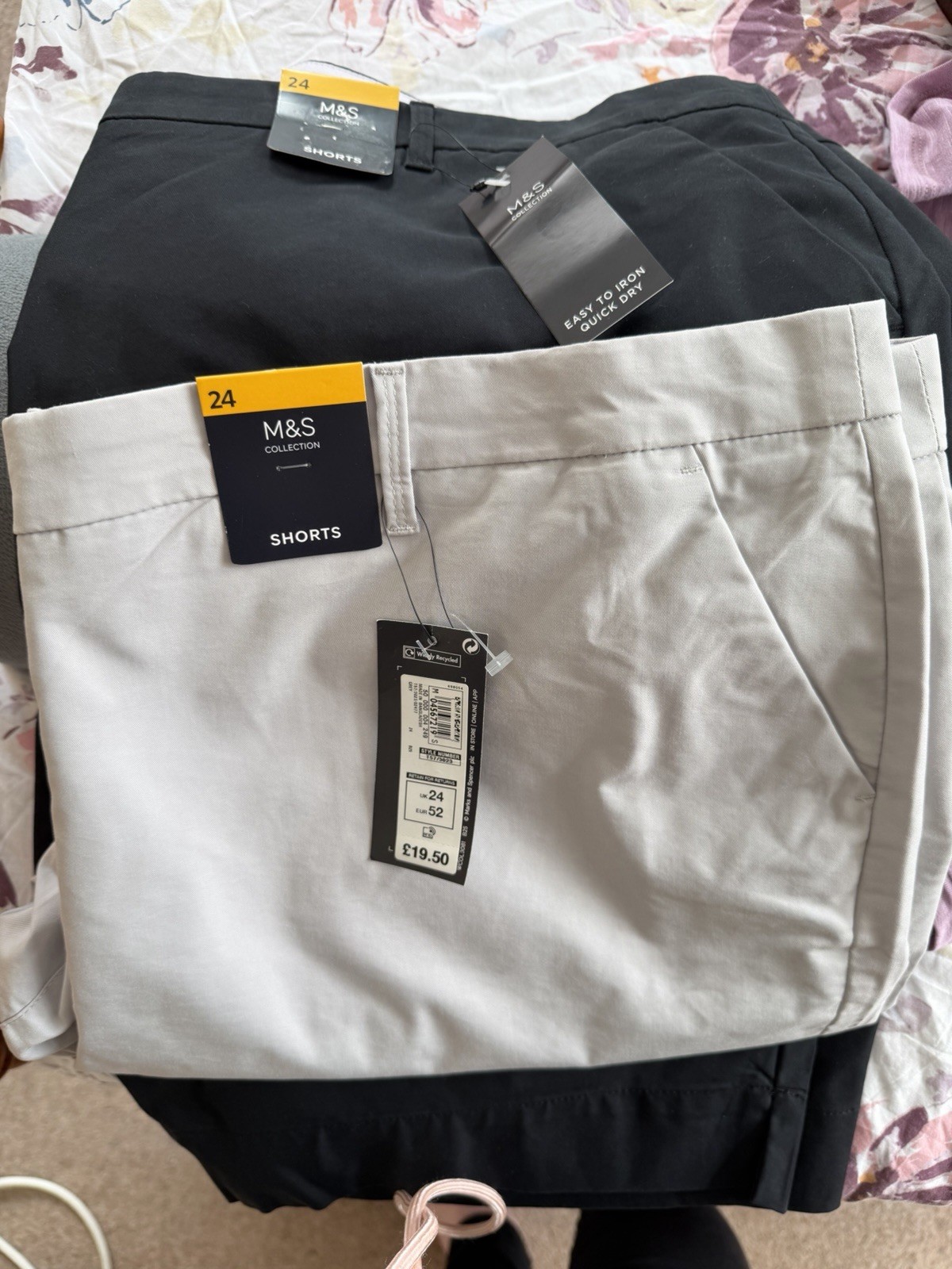 BNWT 2 Pairs Plus Size 24 M&S Knee length Shorts In Black And Grey