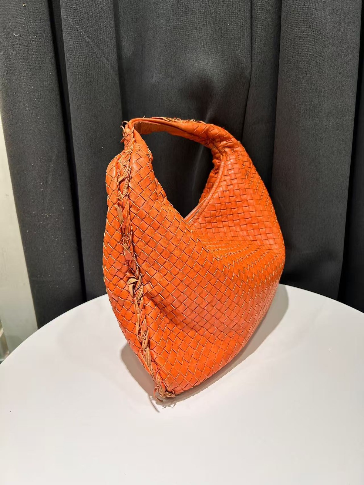 Authentic Bottega Veneta Handbag Hobo Orange Intrecciato Woven Leather Italy