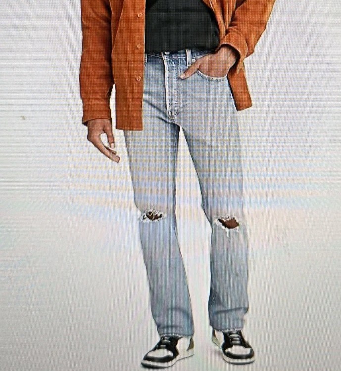 Levi’s 501 Jeans Button Fly 30 32 33 34 36 38 Straight Leg Destructed Knees Mens