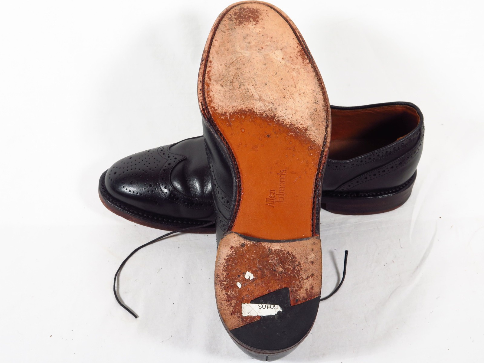 Allen Edmonds Player’s Shoe Full Brogue Wingtip Derby in Black Calf, 11 D