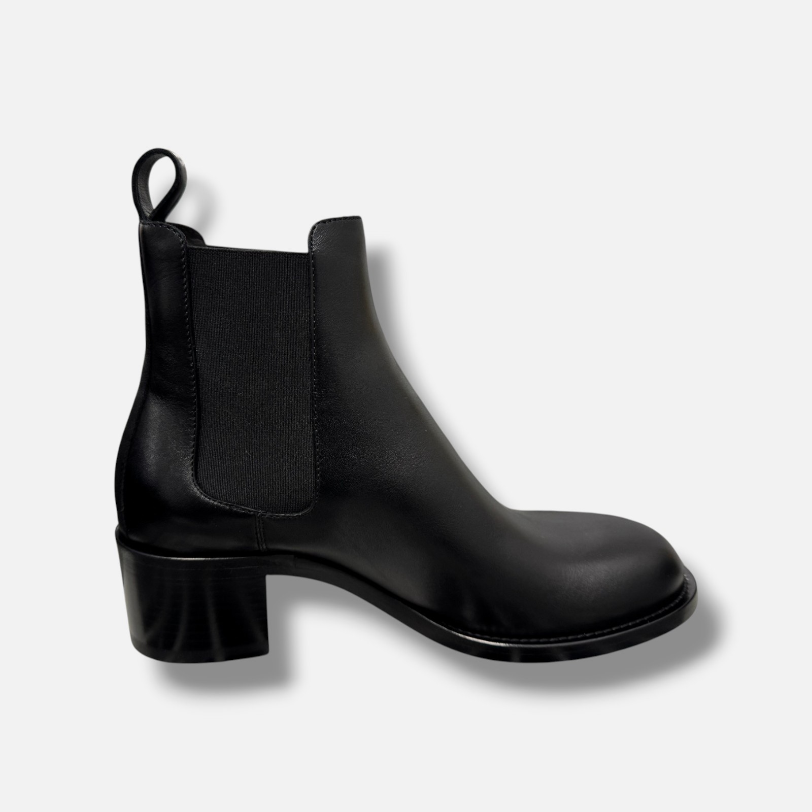 THE ROW Women’s Black Nobilis Leather Chelsea Boots Shoes Size EU:37.5 US:7.5