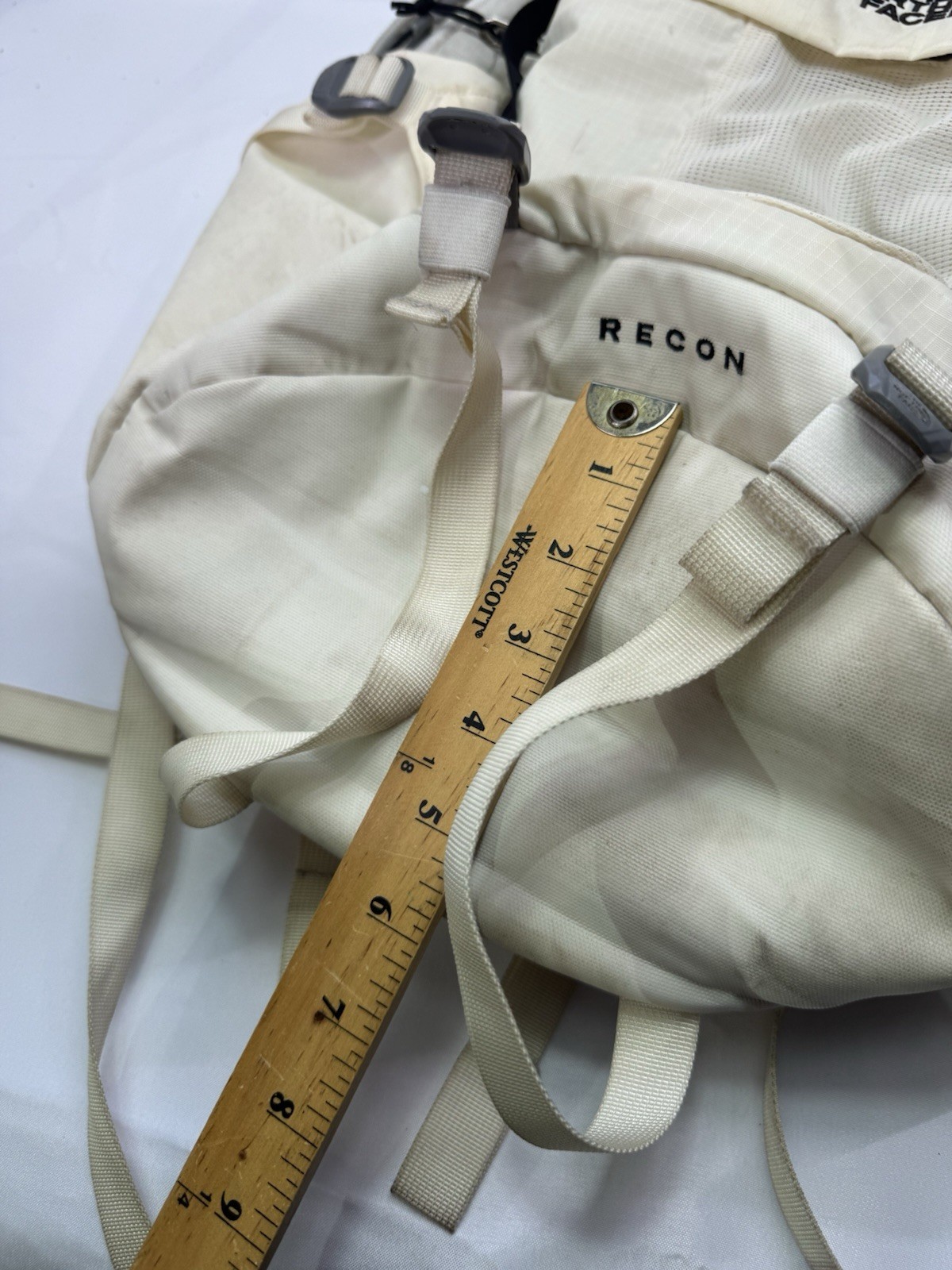 THE NORTH FACE Recon Large School Pack Backpack, Gardenia White