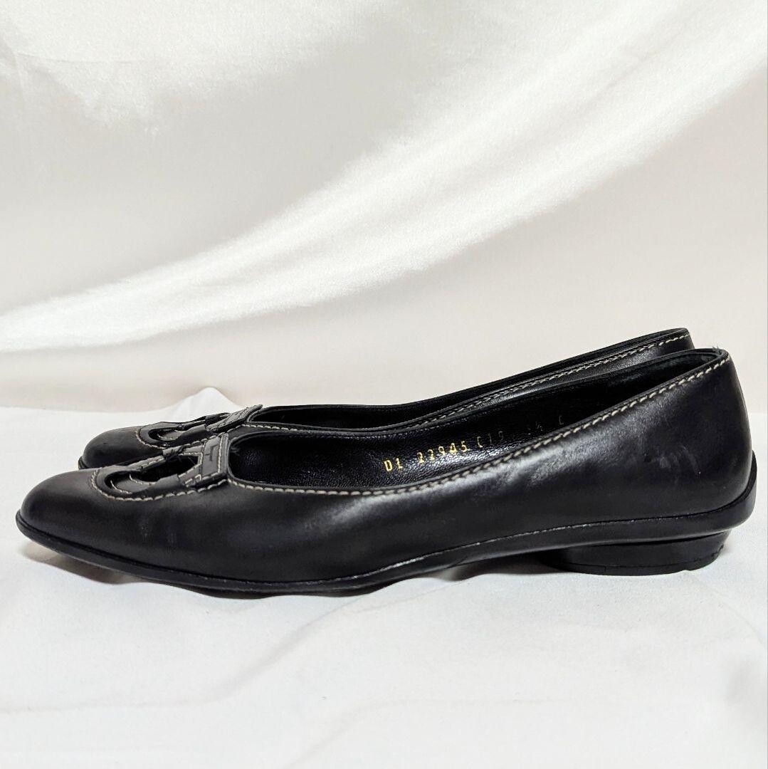 Salvatore Ferragamo Gancini Black Leather Pump 5.5D Office Heel Auth