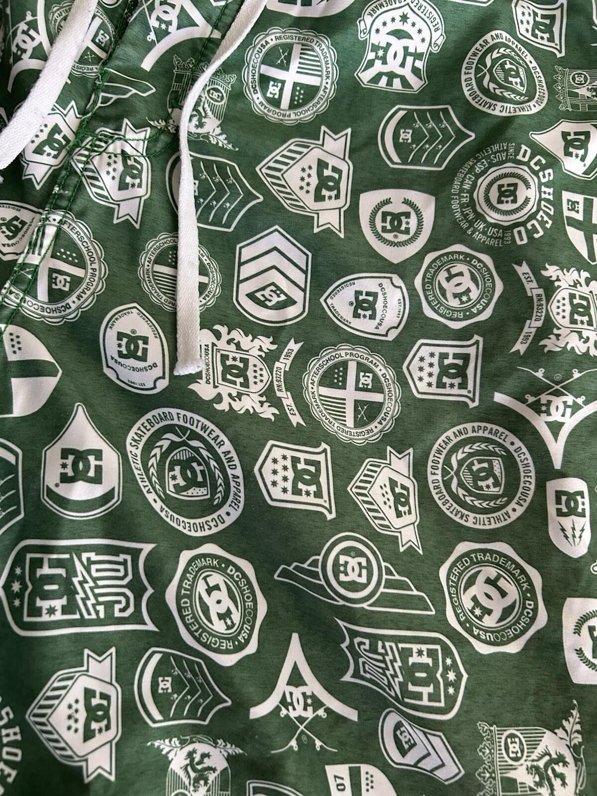 Vintage Y2K DC Shoes Men’s Board Shorts Green Logo Print Size 38 W/ Wax Comb