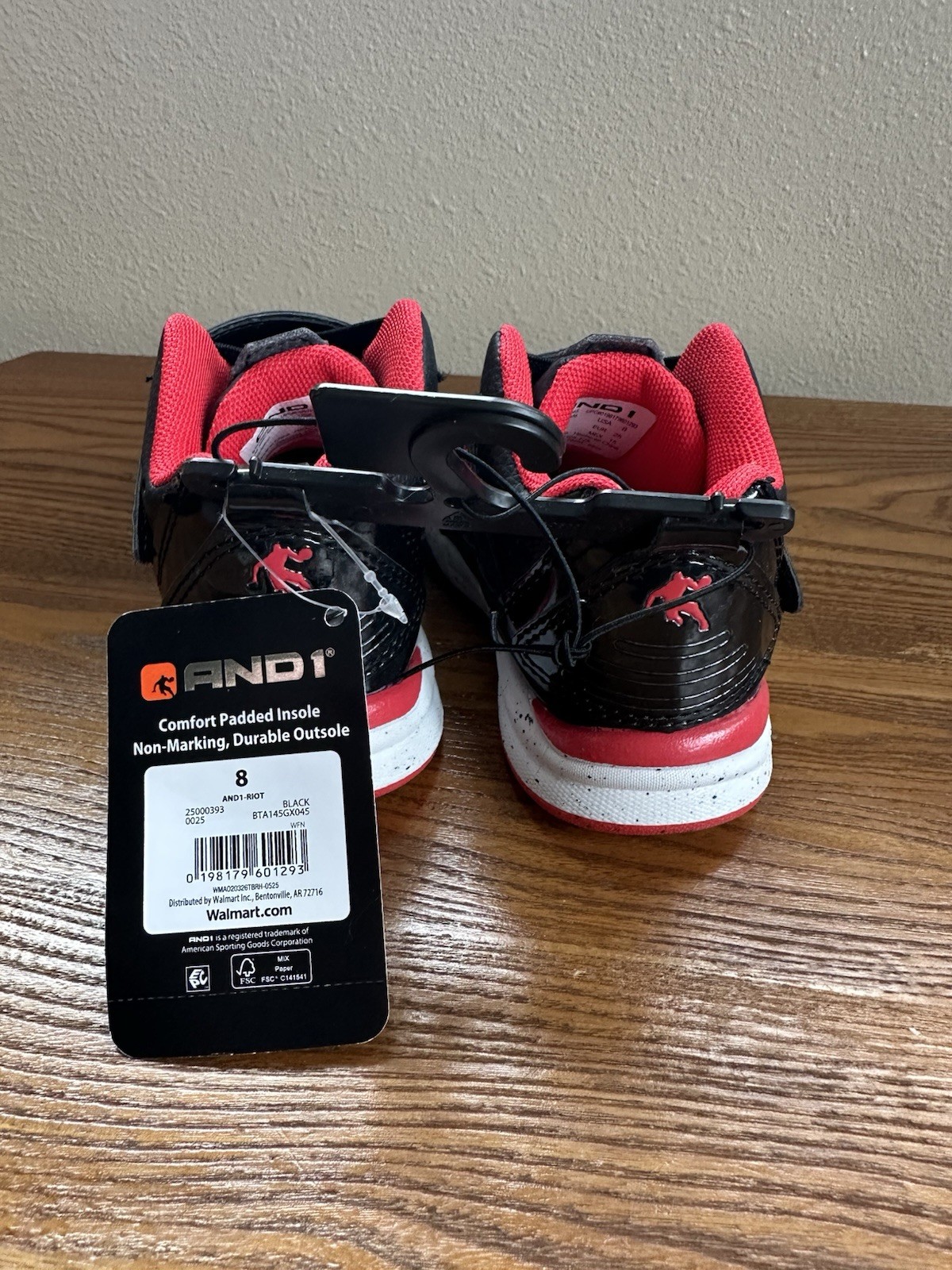 New AND1 Riot Boys Athletic Sneakers – Size 8 – Black/Red – Basketball Style