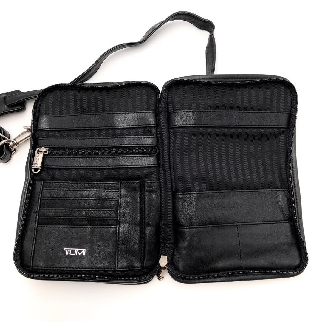 TUMI Leather Black Crossbody Shoulder Bag Travel Organizer Men’s 25cm 17cm