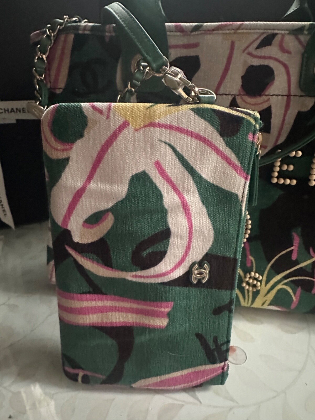 New 23A CHANEL LARGE Shopping Deauville Tote Pink Lilly Green Black + Pouch Bag