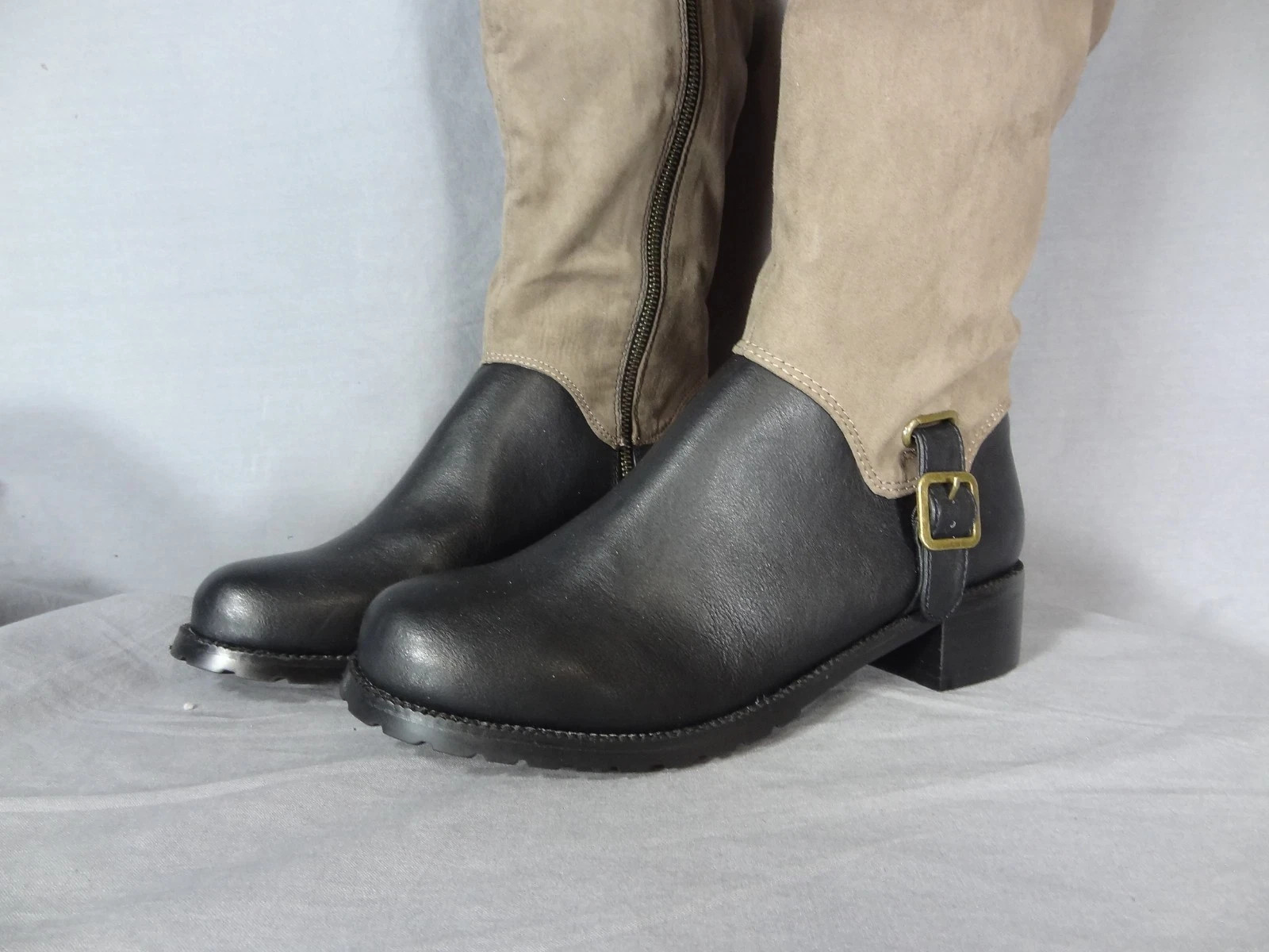Bella Vita Knee High Man Made Materials Riding Boots Black Beige size 7W