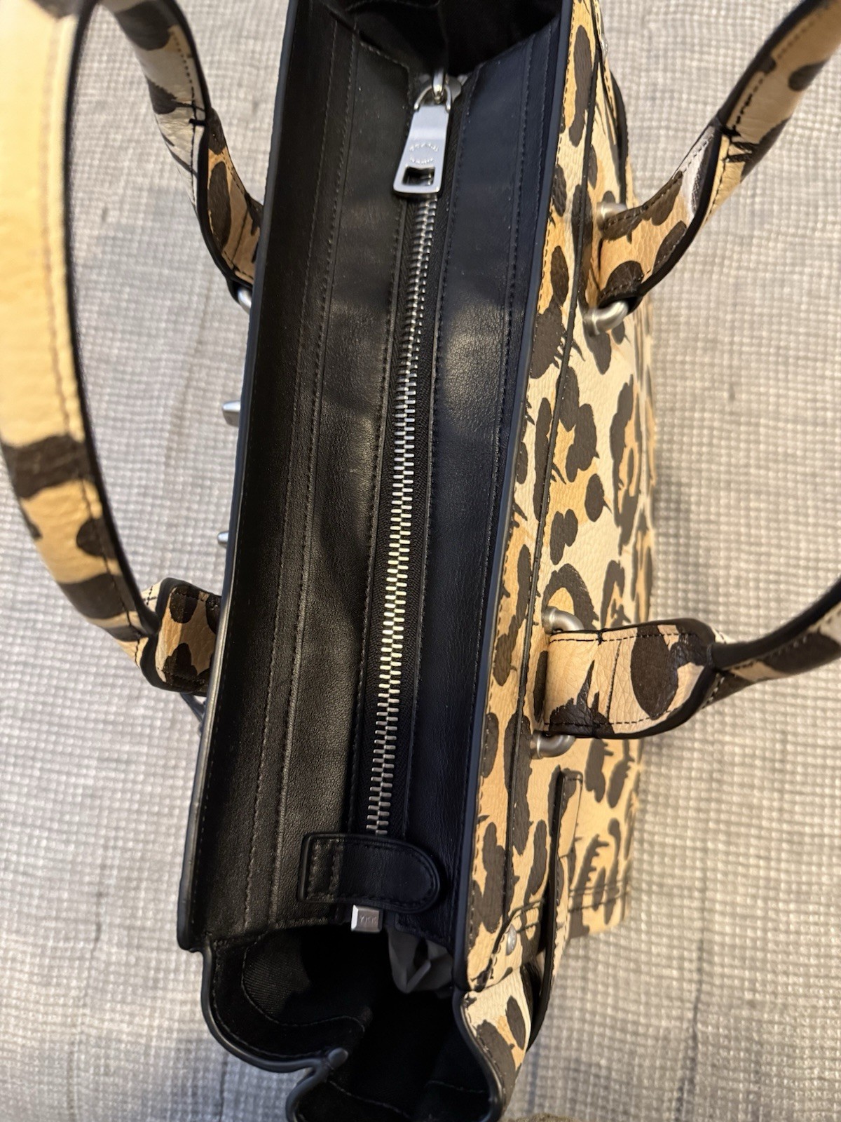 EUC Coach/Gary Baseman Wild Beast Swagger Medium Satchel w/Detachable Strap