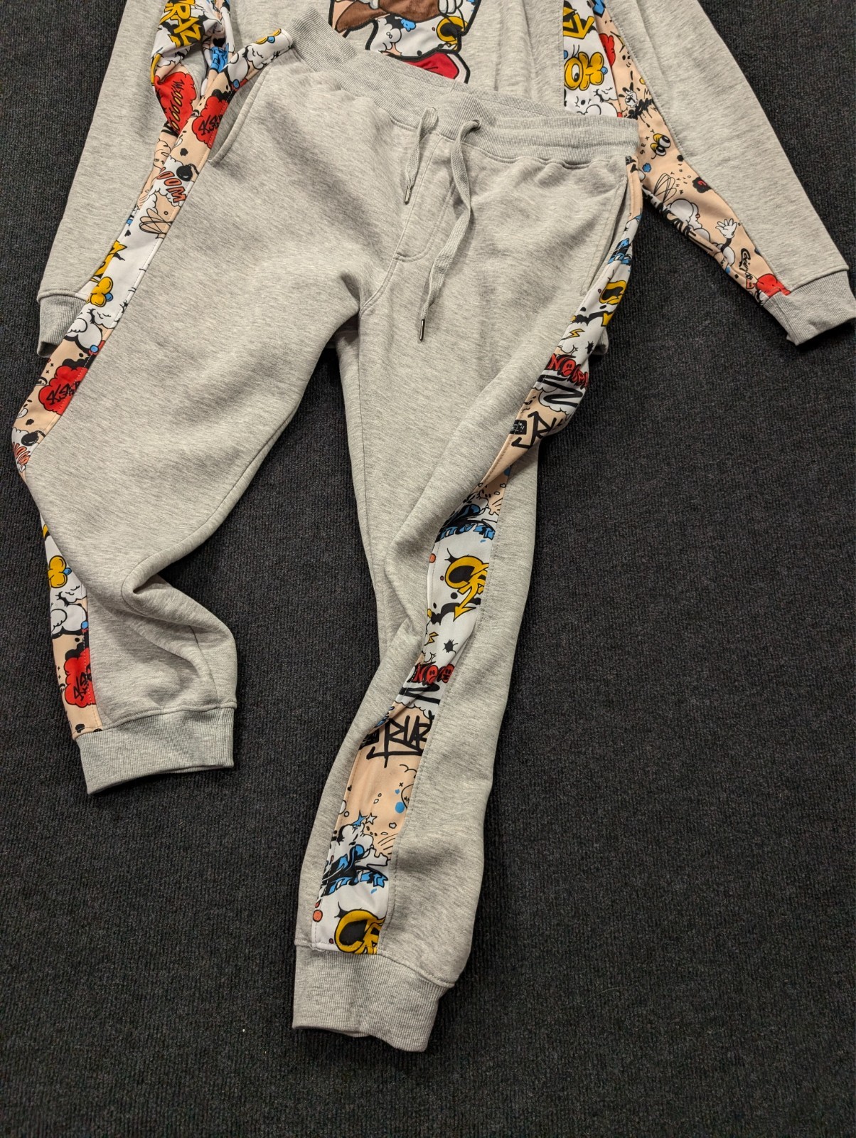 Screenshot men sz 2XL gray crewneck sweatshirt bear jogger pants track suit set