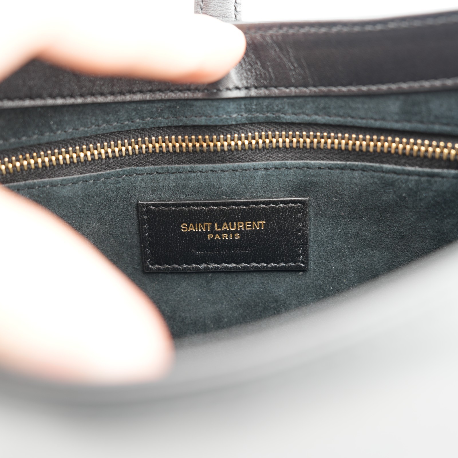 Saint Laurent YSL Le 5 à 7 Black Leather Shoulder Bag