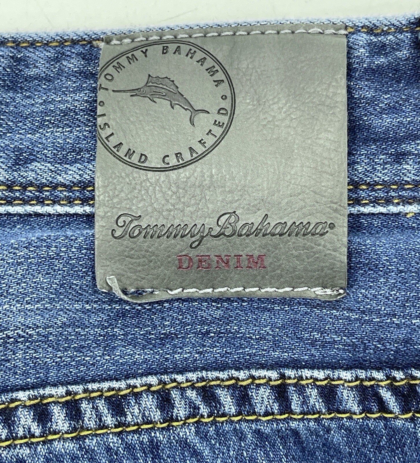 Tommy Bahama Cayman Jeans Men’s 38×30 (Act 38x 29.75) Relaxed Fit Blue Denim