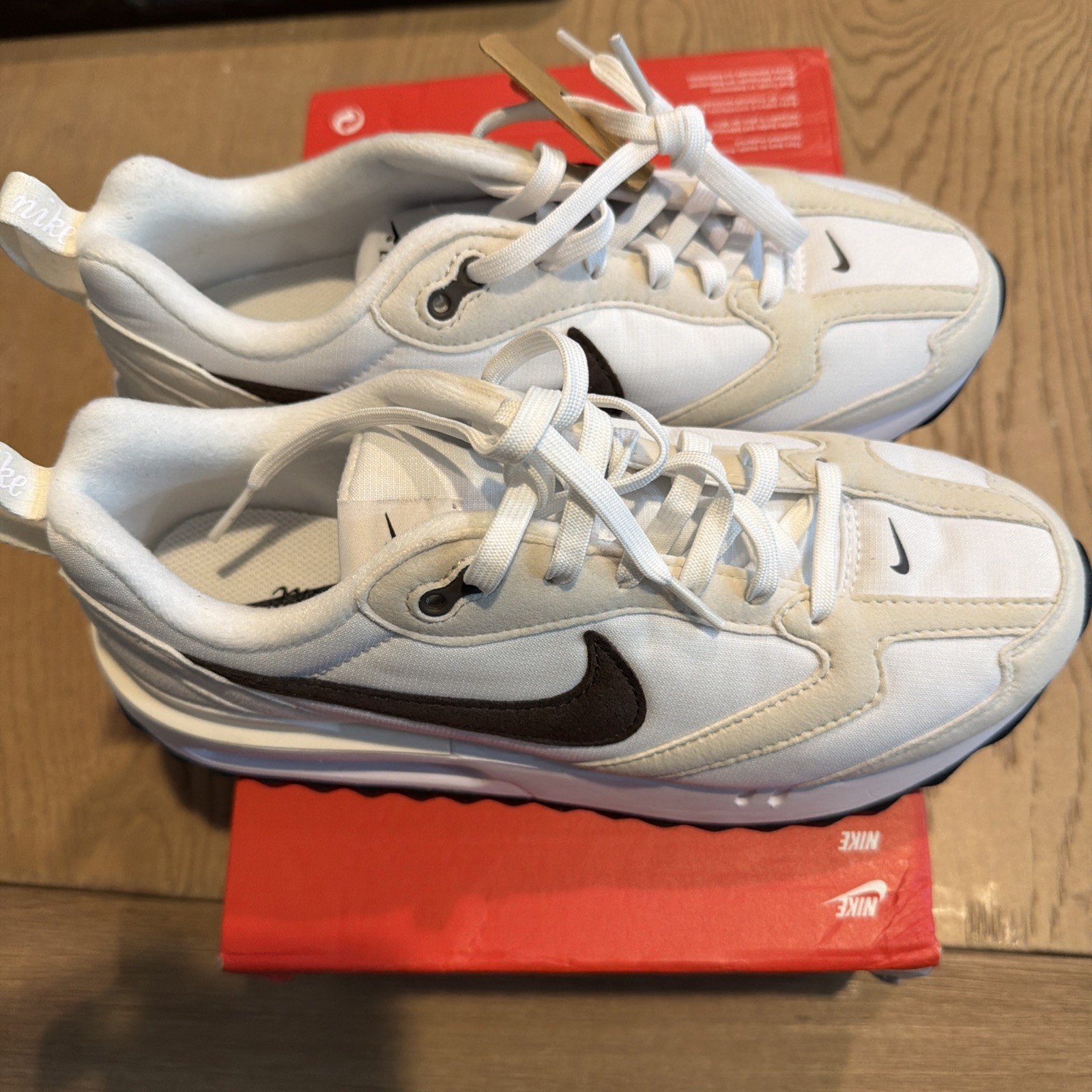 Women’s Air Max Dawn