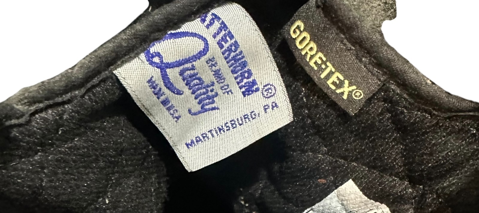Matterhorn Met Guard Steel Toe WP Insulated Goretex Boots Men’s Size 6M Vibram