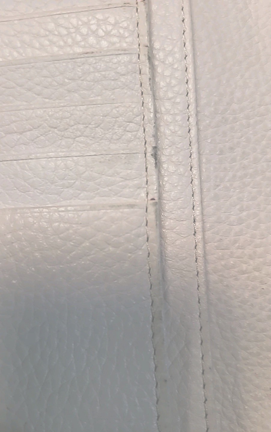 Kate Spade Pebble Leather Wallet Credit Cards White Black Lining Bill Fold
