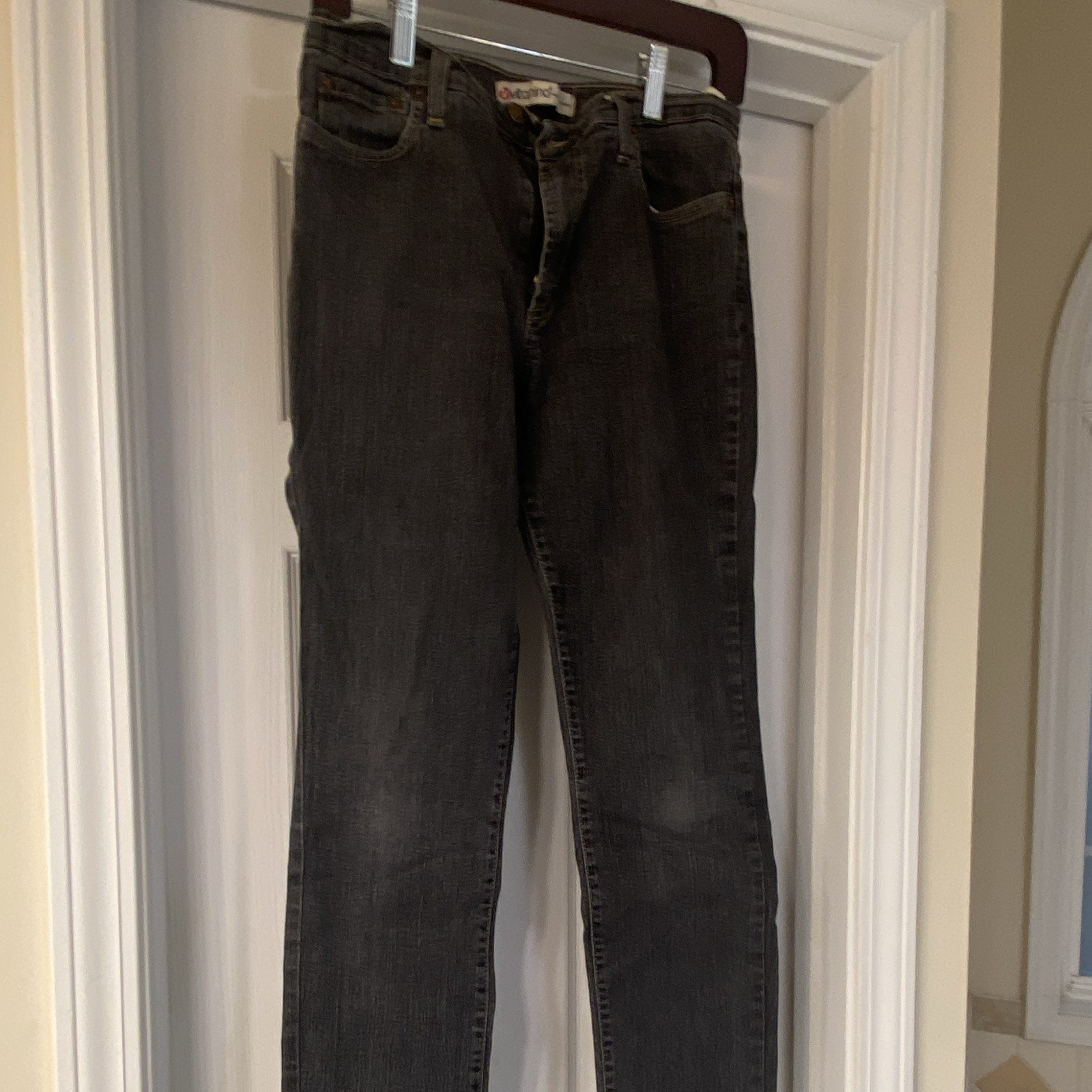Vitamin Women’s Dark Gray Straight Denim Jeans Regular Fit Mid Rise 44